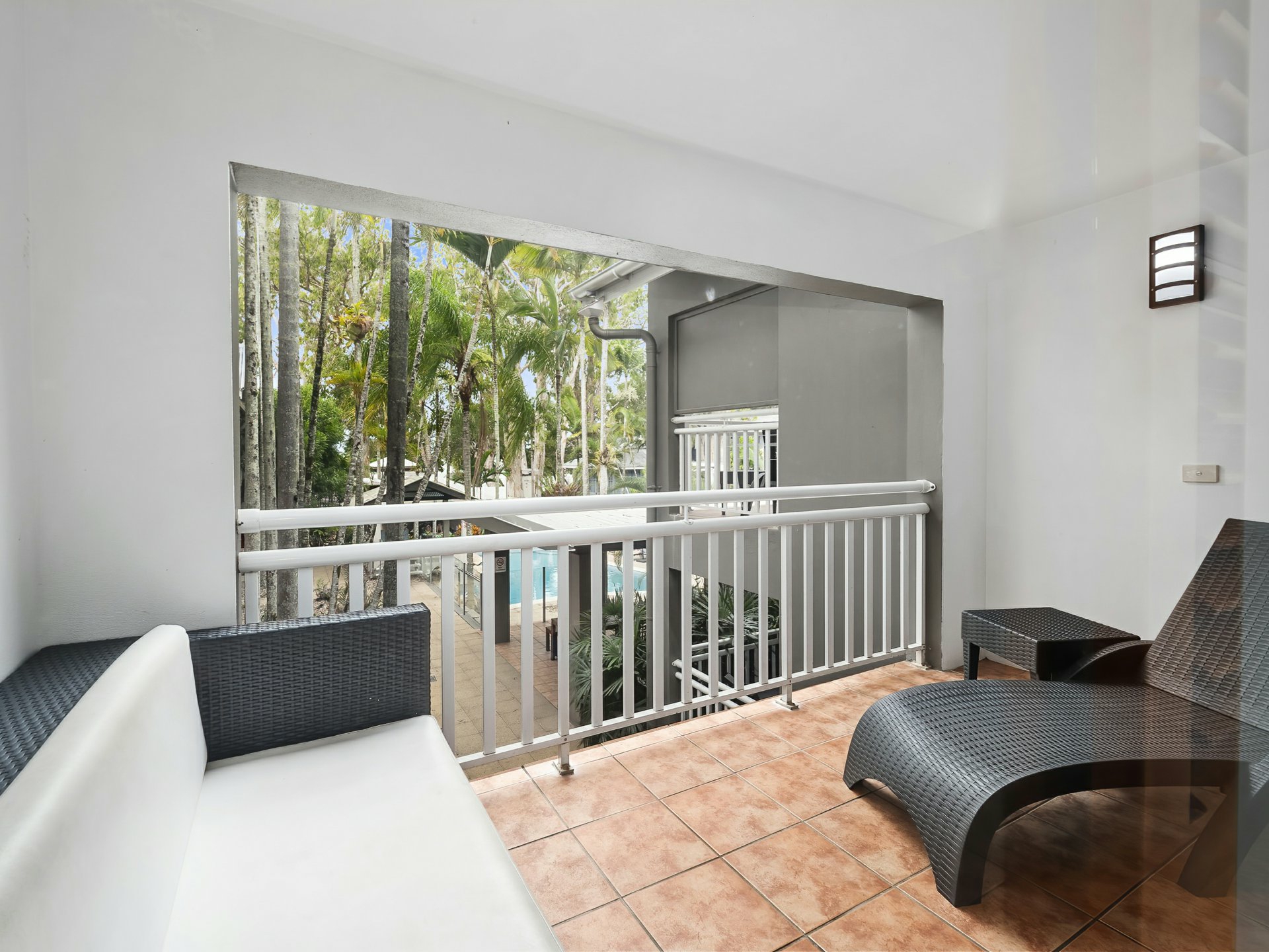 Unit 213/121 Williams Esplanade, PALM COVE