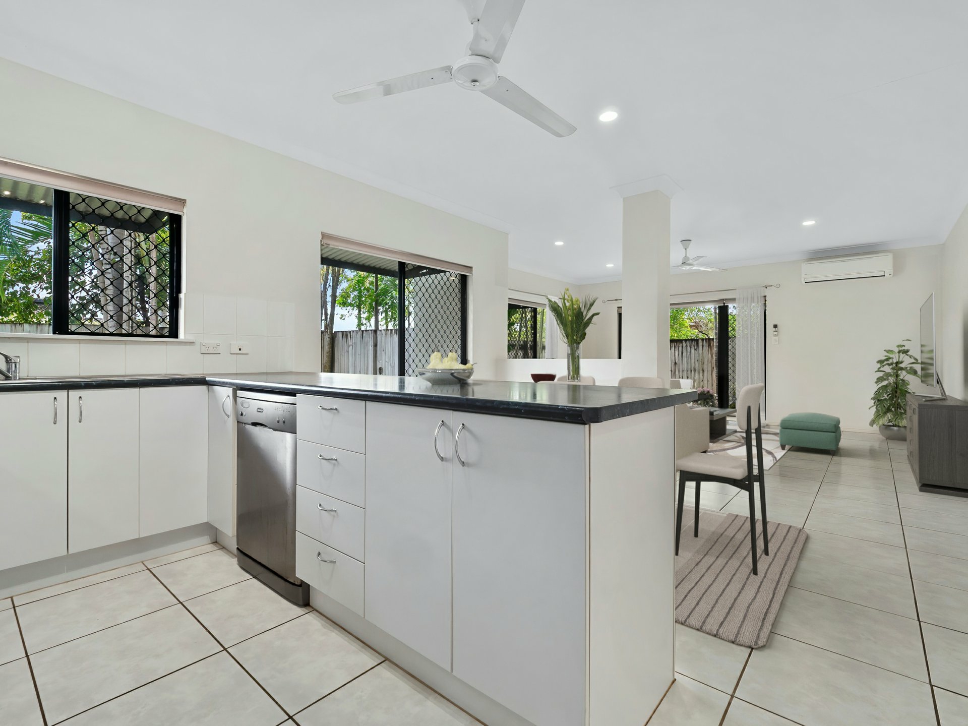 13 Cable Close Kewarra Beach QLD Property Details LJ Hooker