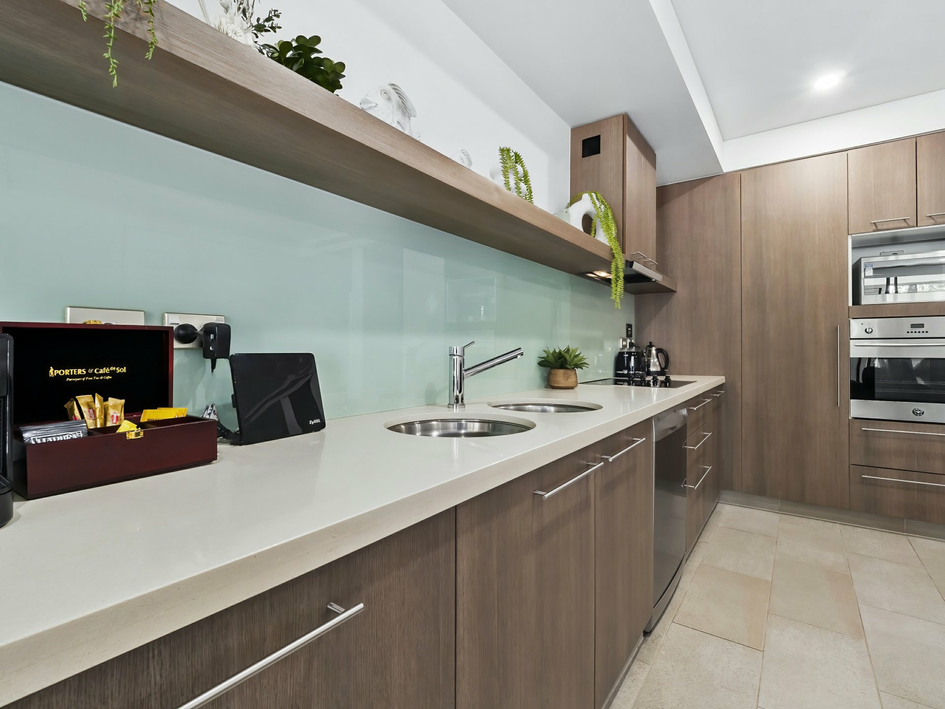 224-225/5 Triton Street, PALM COVE