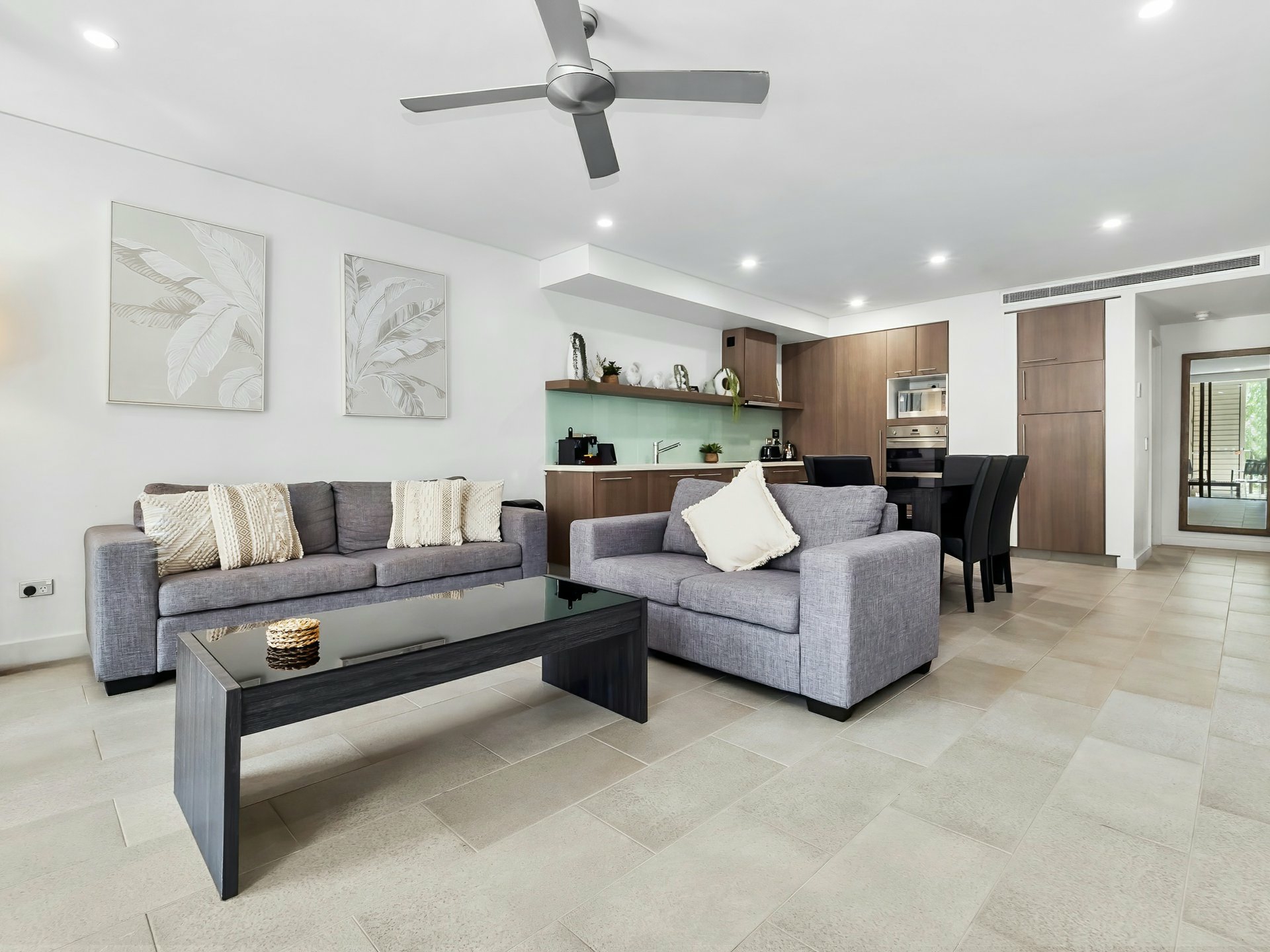 224-225/5 Triton Street, PALM COVE