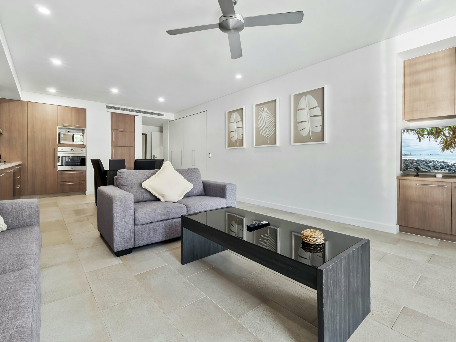 224-225/5 Triton Street, PALM COVE