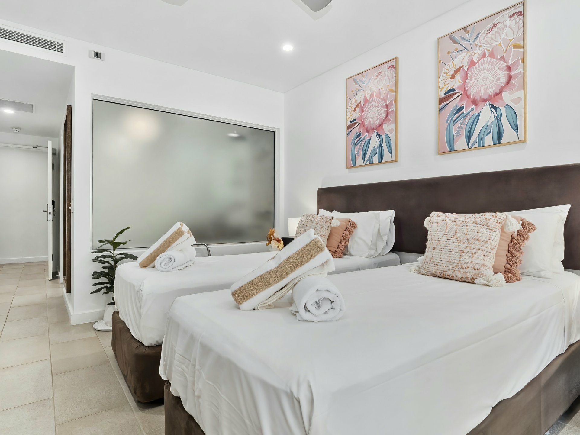 224-225/5 Triton Street, PALM COVE