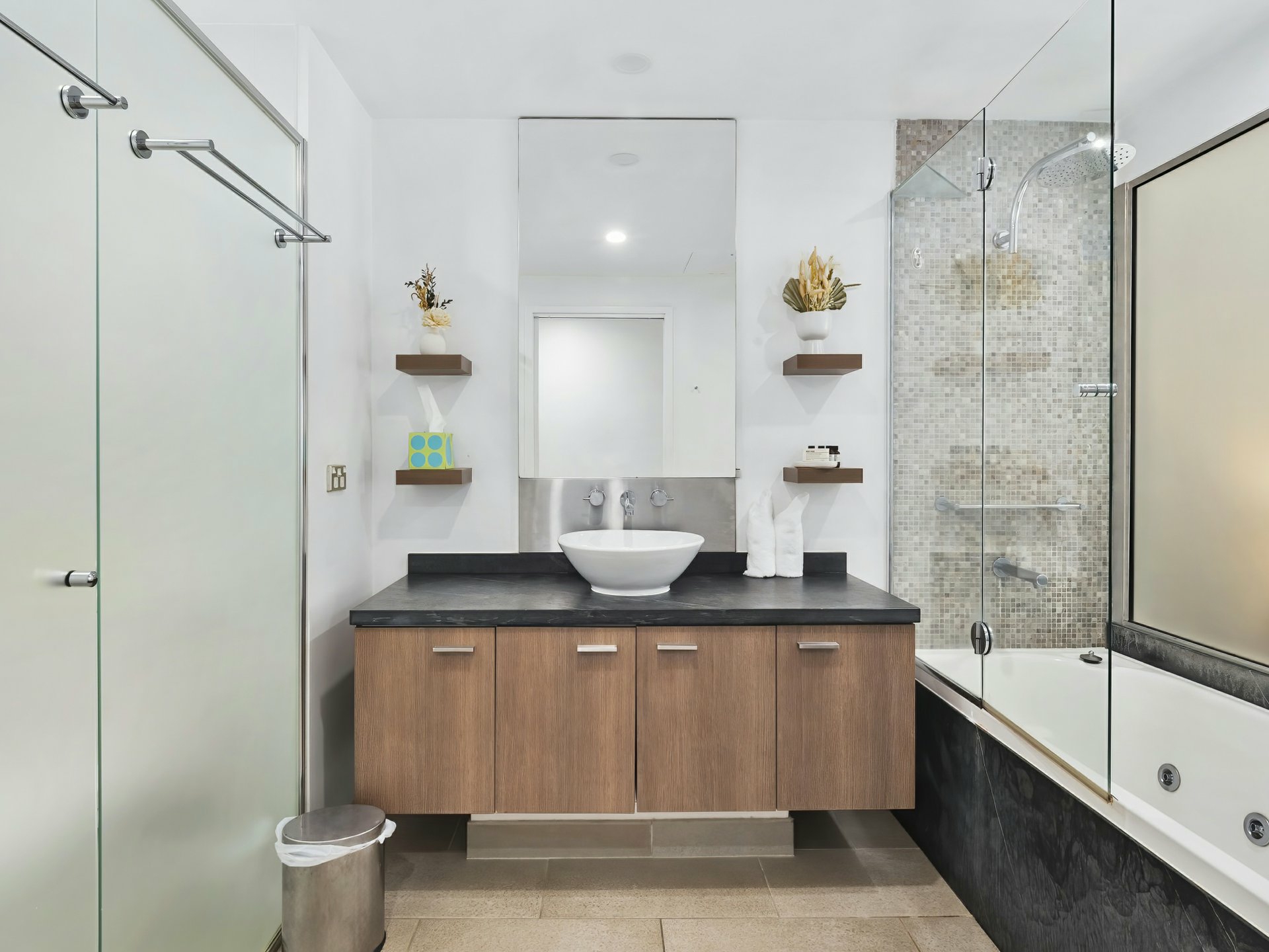 224-225/5 Triton Street, PALM COVE