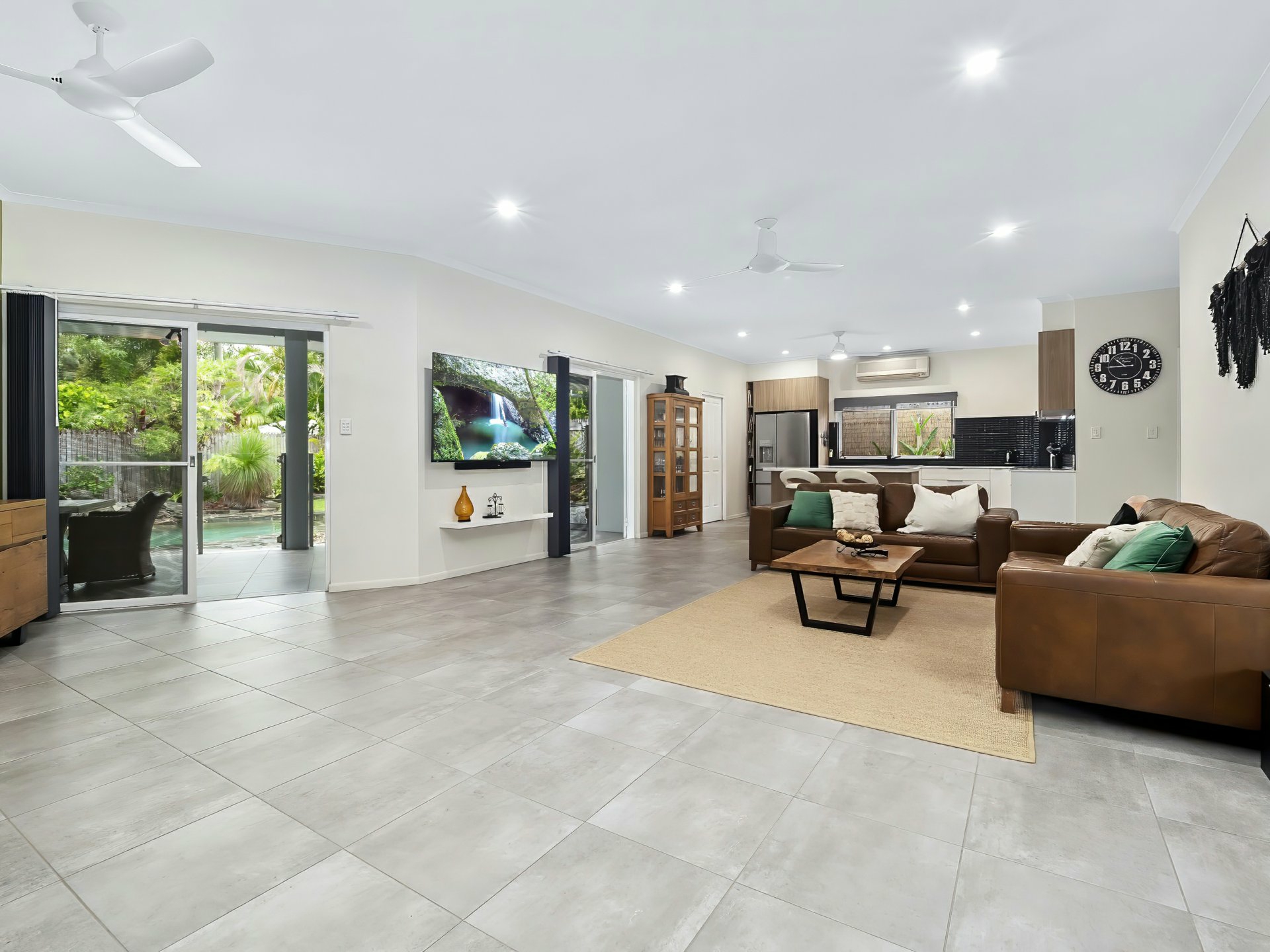 44 Yule Avenue, CLIFTON BEACH