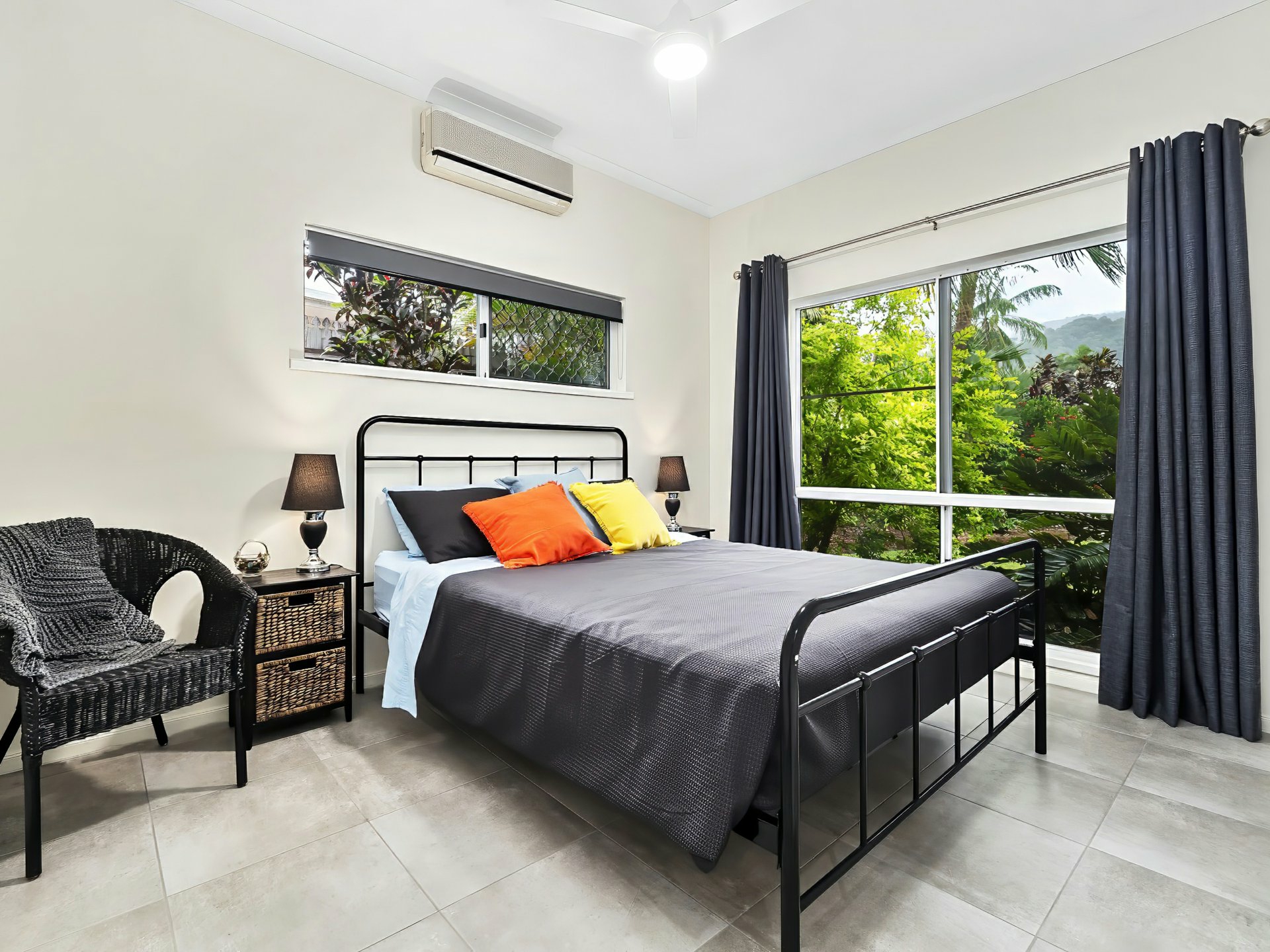 44 Yule Avenue, CLIFTON BEACH