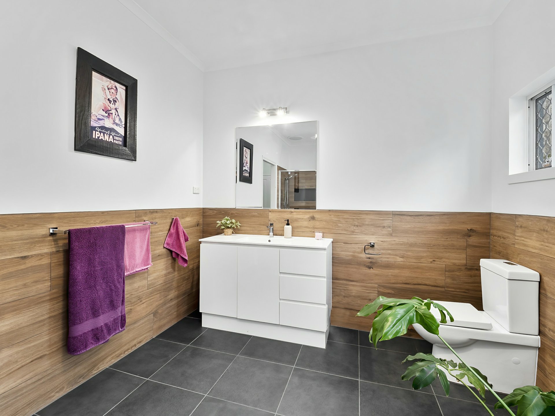 44 Yule Avenue, CLIFTON BEACH