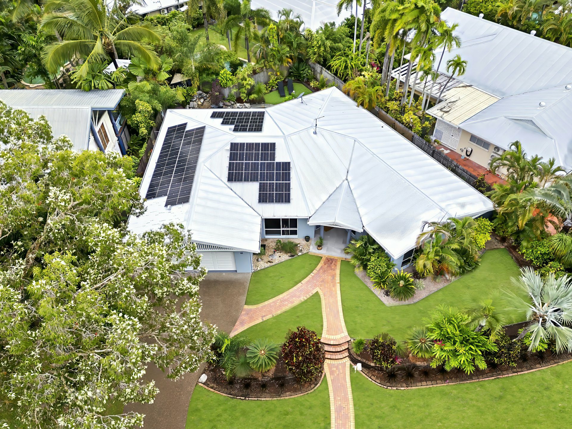 44 Yule Avenue, CLIFTON BEACH