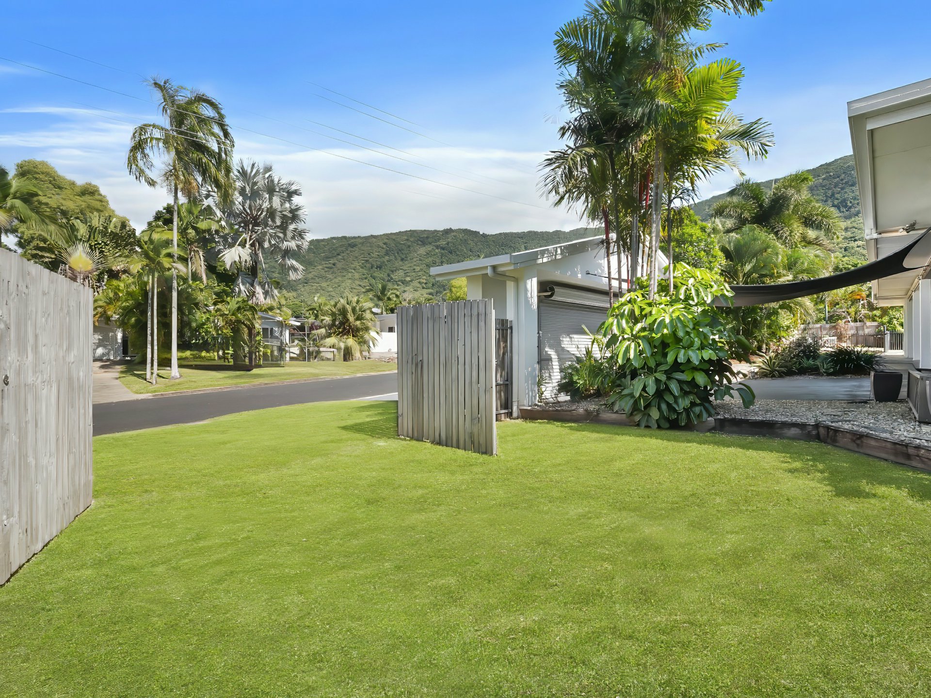 89 Cedar Road, PALM COVE