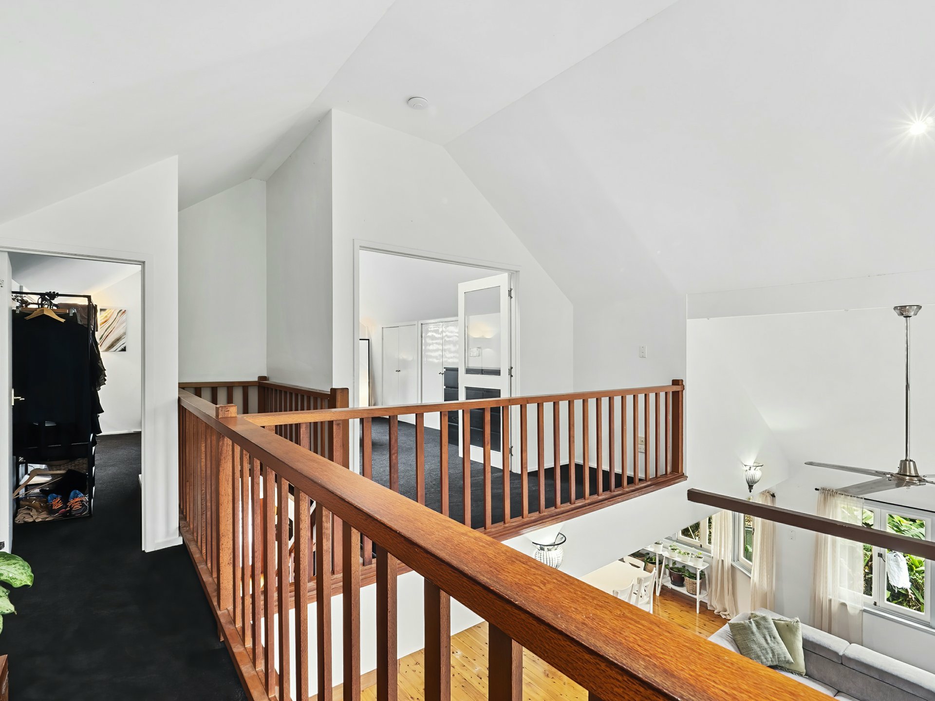 302 Toogood Road, BAYVIEW HEIGHTS