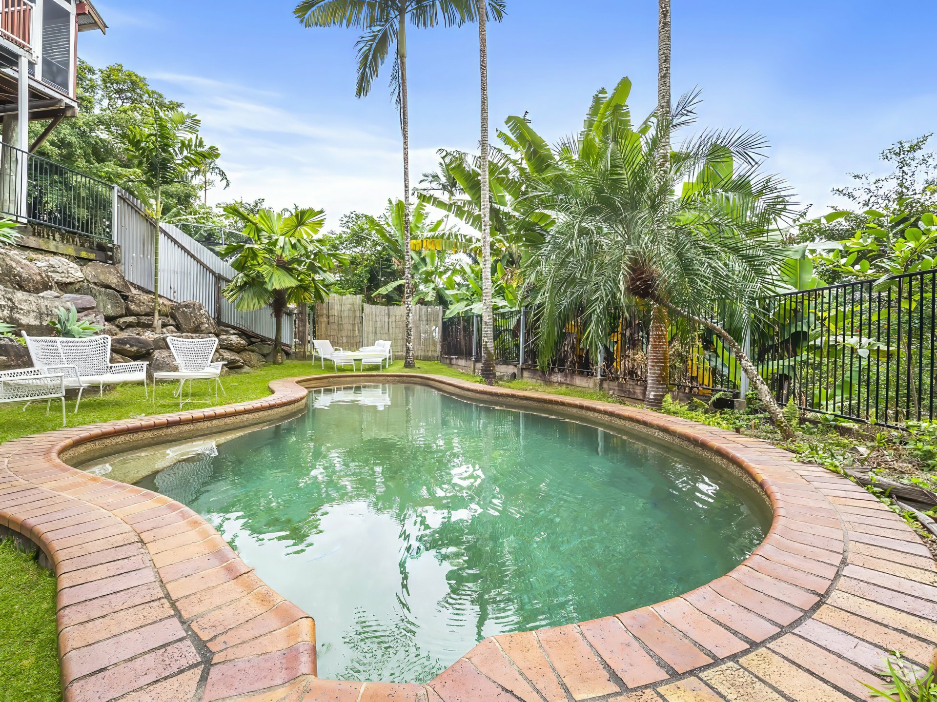 302 Toogood Road, BAYVIEW HEIGHTS