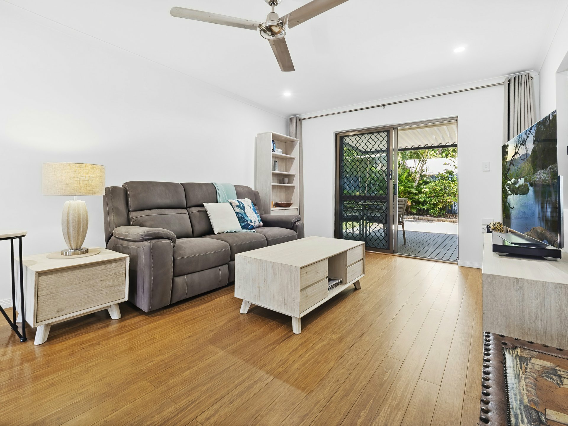 2/14 Narelle Close, YORKEYS KNOB