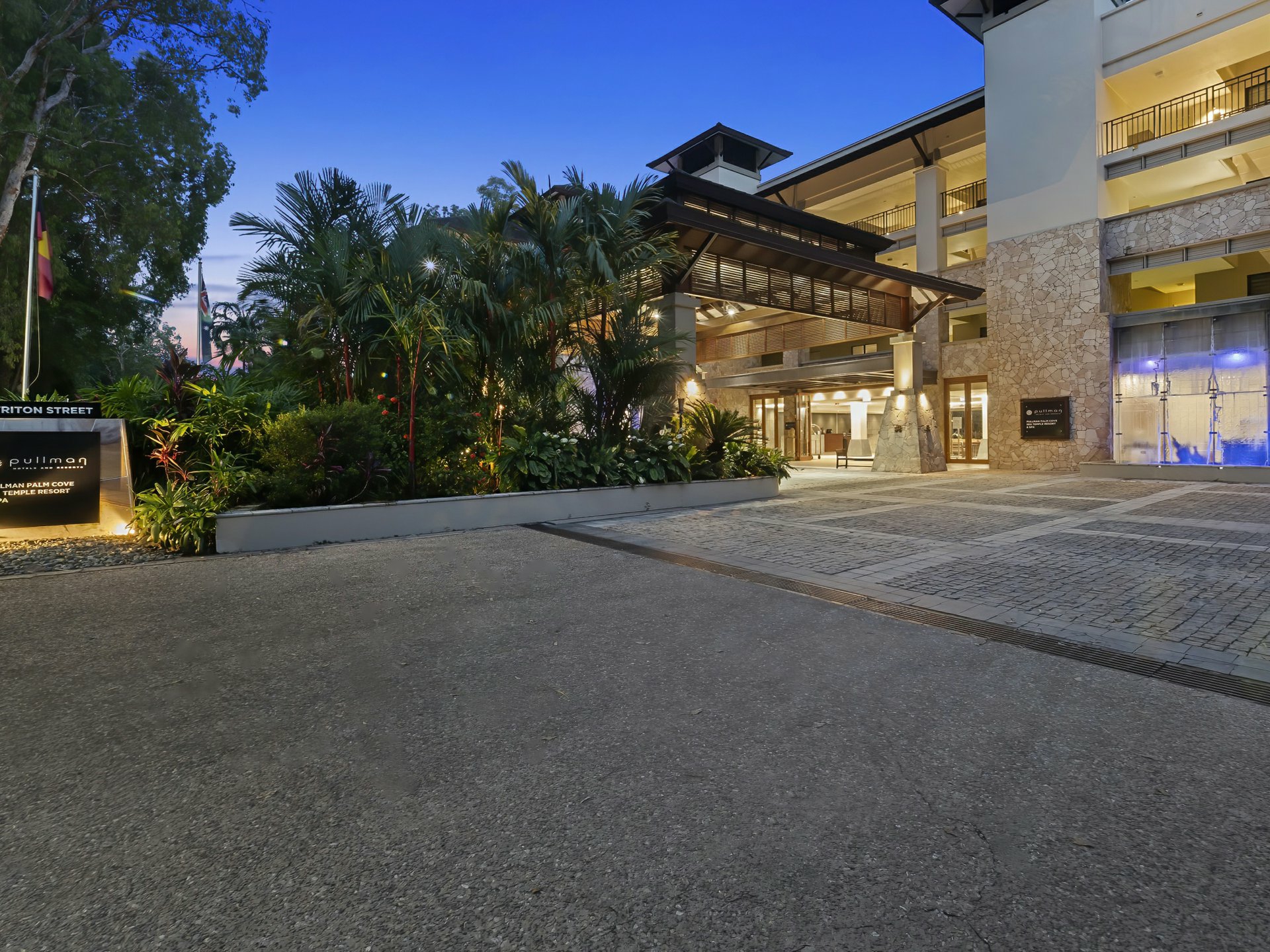 105/5 Triton Street, PALM COVE