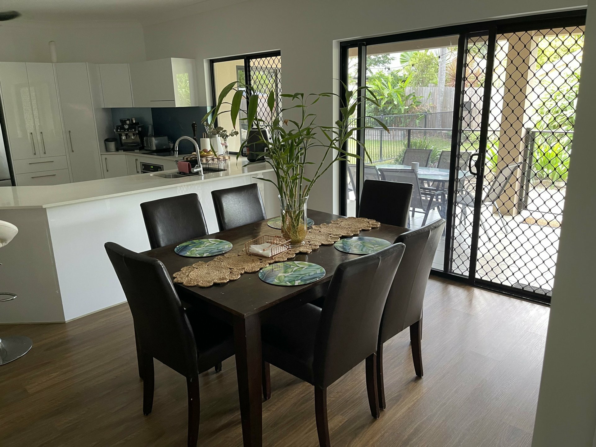 6 Kentia St — photo 6 of 16