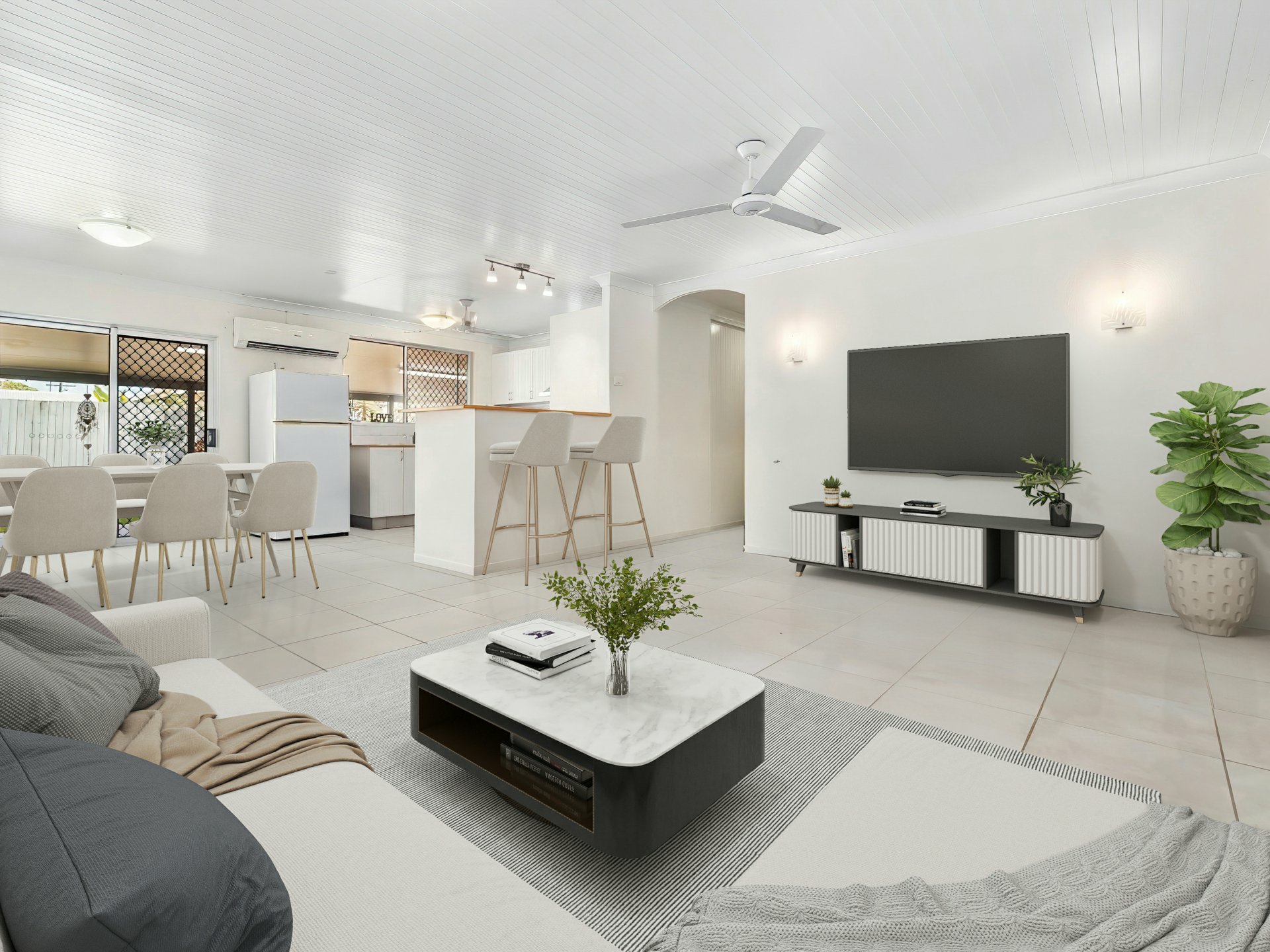 1 Rudder Street, Clifton Beach