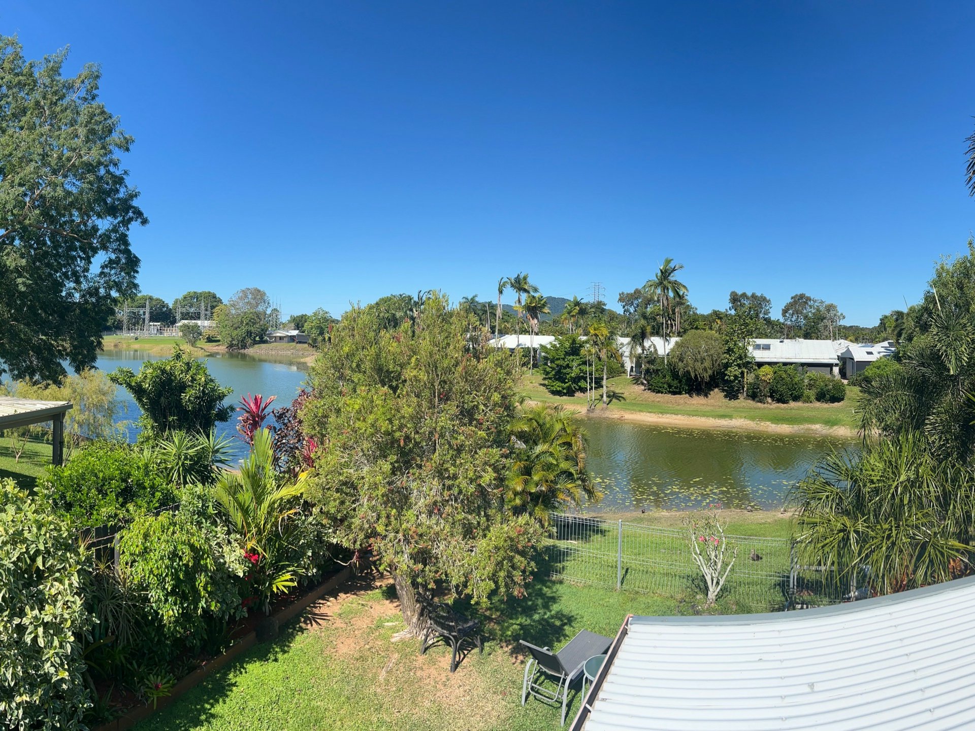 105/2-6 Lake Placid Road, CARAVONICA