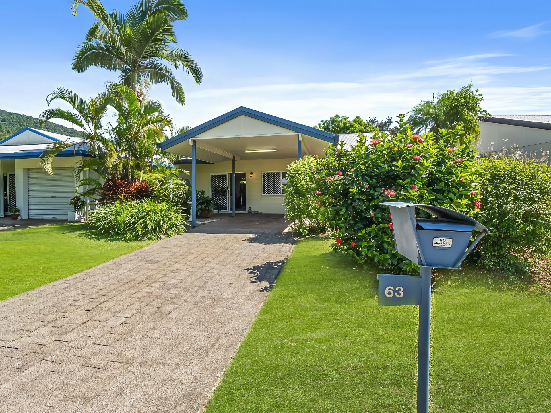 63/2-6 Lake Placid Road, CARAVONICA