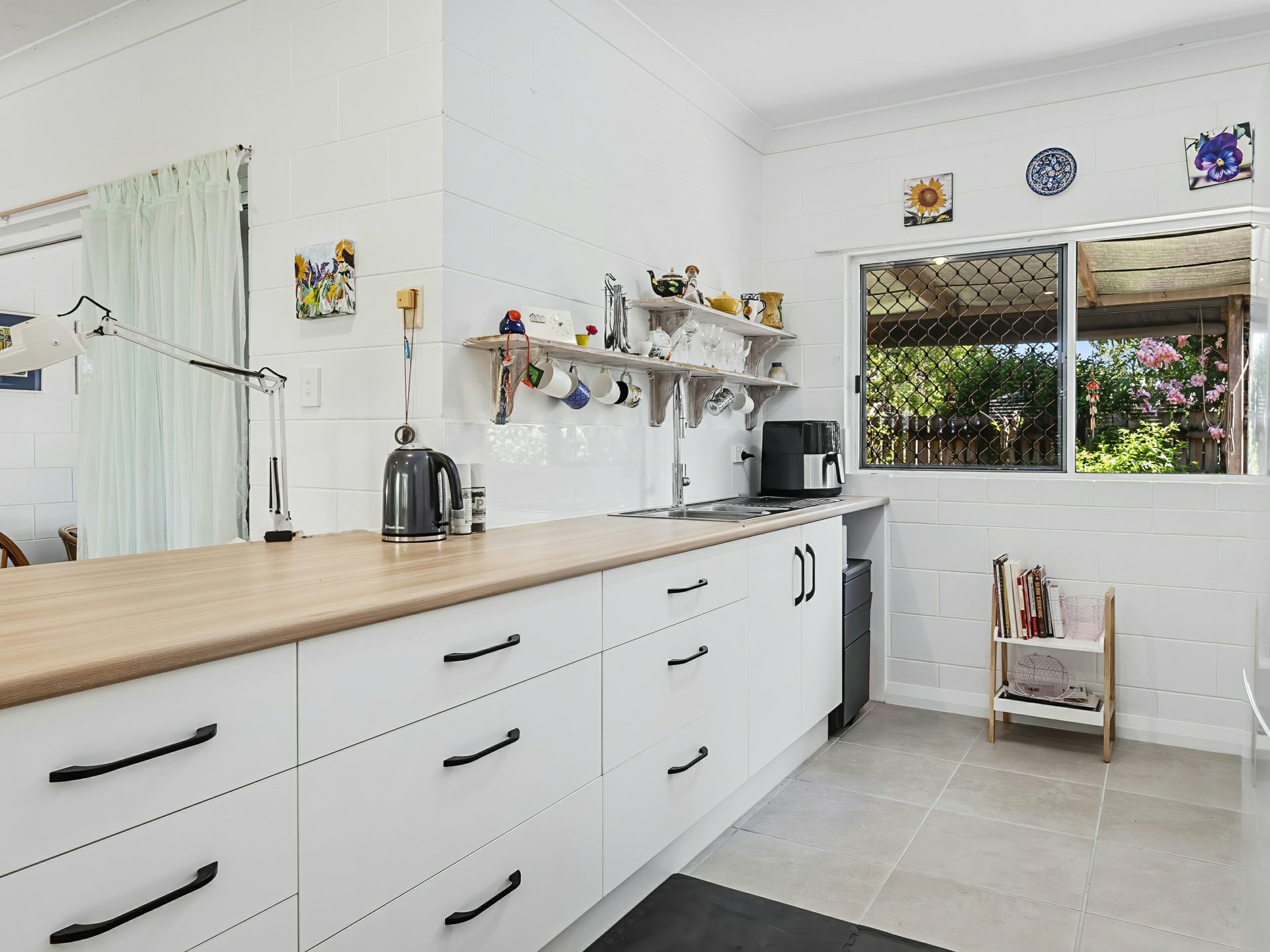 63/2-6 Lake Placid Road, CARAVONICA
