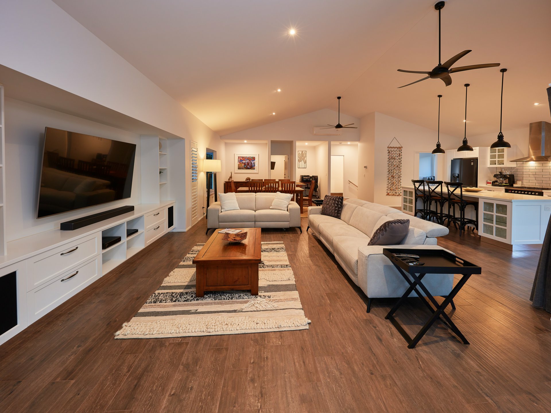 147 Arlington Esplanade, CLIFTON BEACH