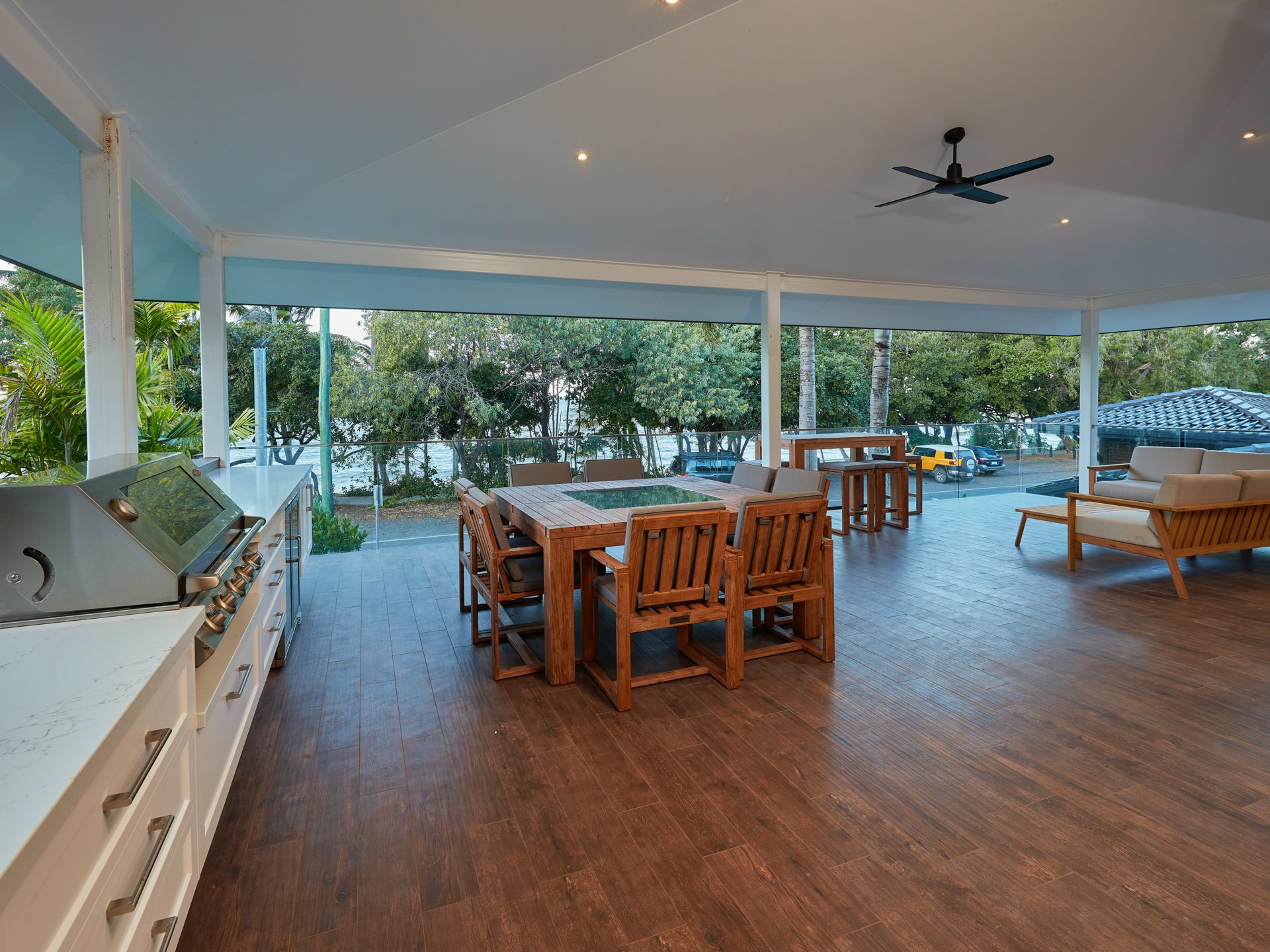 147 Arlington Esplanade, CLIFTON BEACH