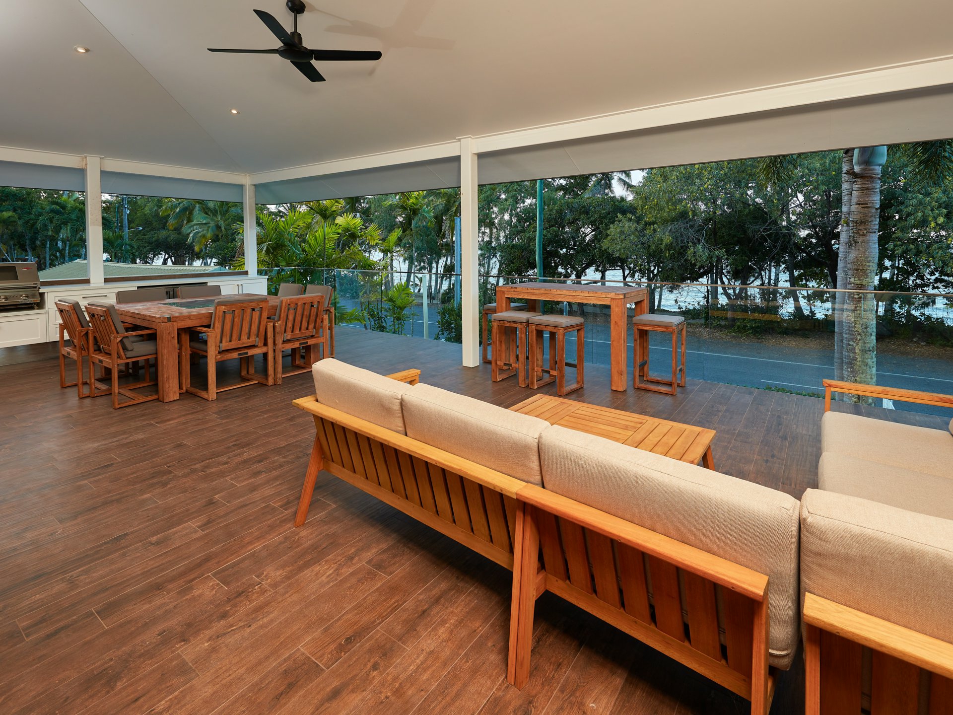 147 Arlington Esplanade, CLIFTON BEACH