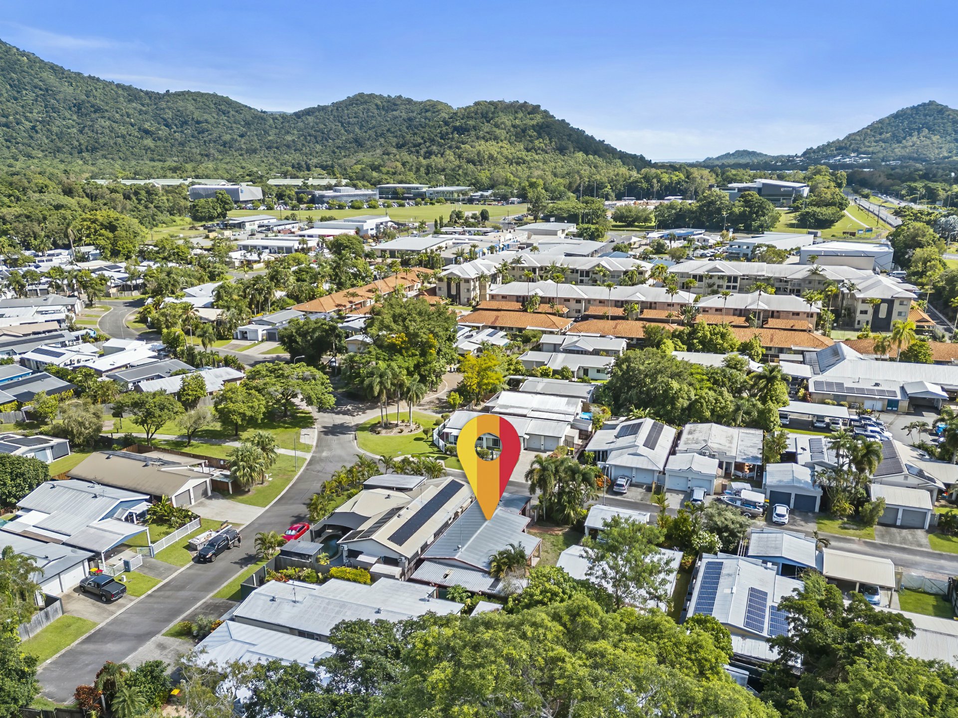 11 Feathertop Close, SMITHFIELD