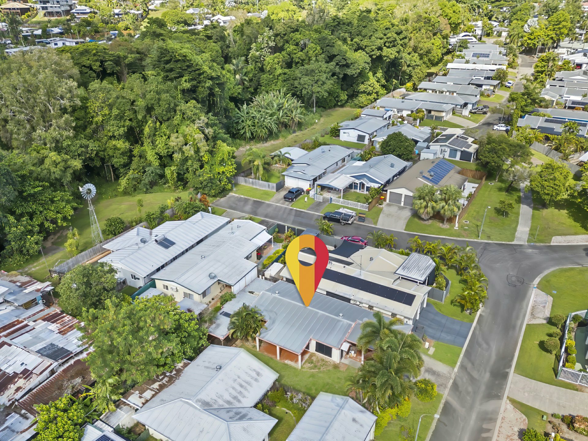 11 Feathertop Close, SMITHFIELD