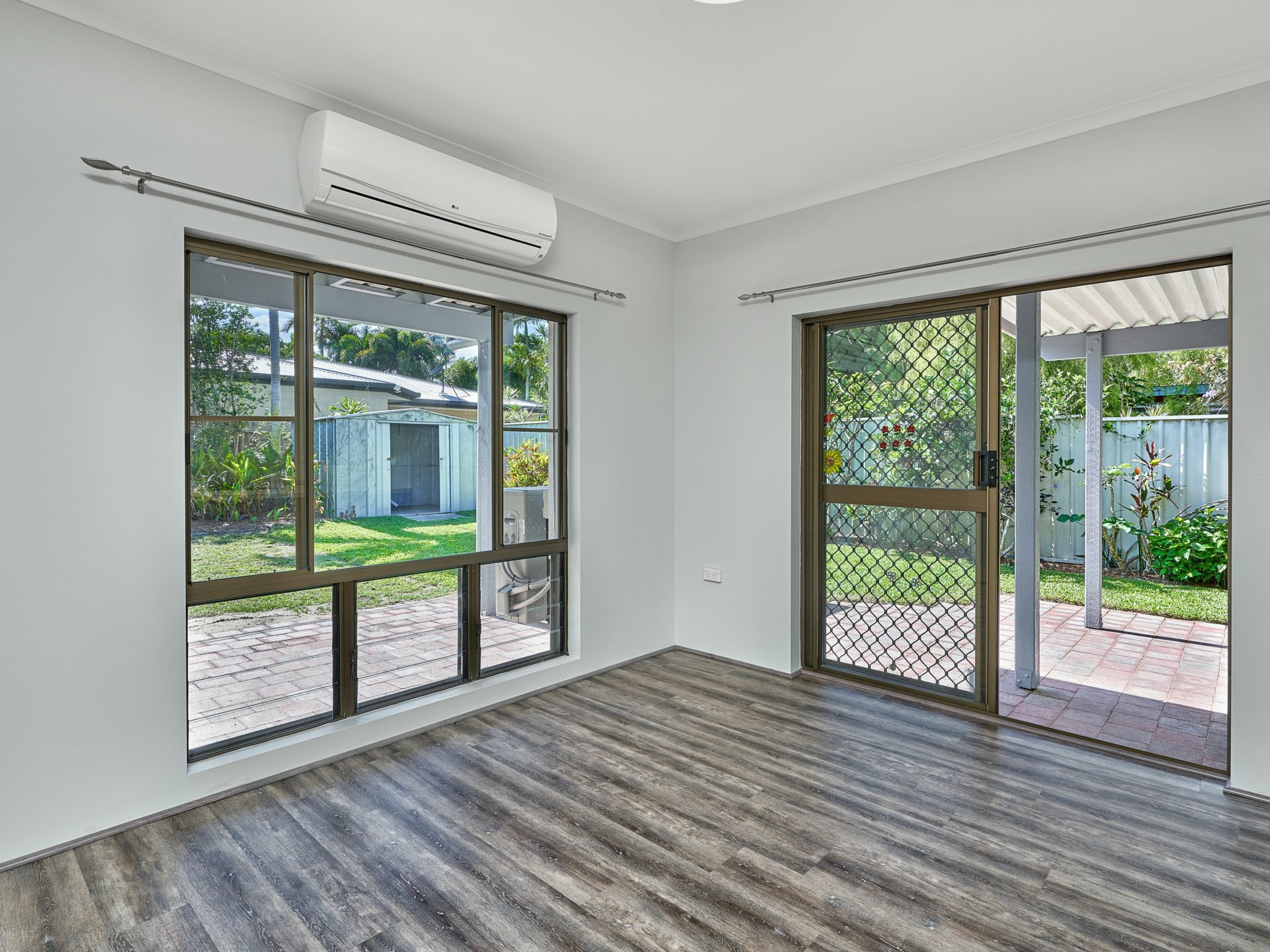8 Caddy Street, YORKEYS KNOB