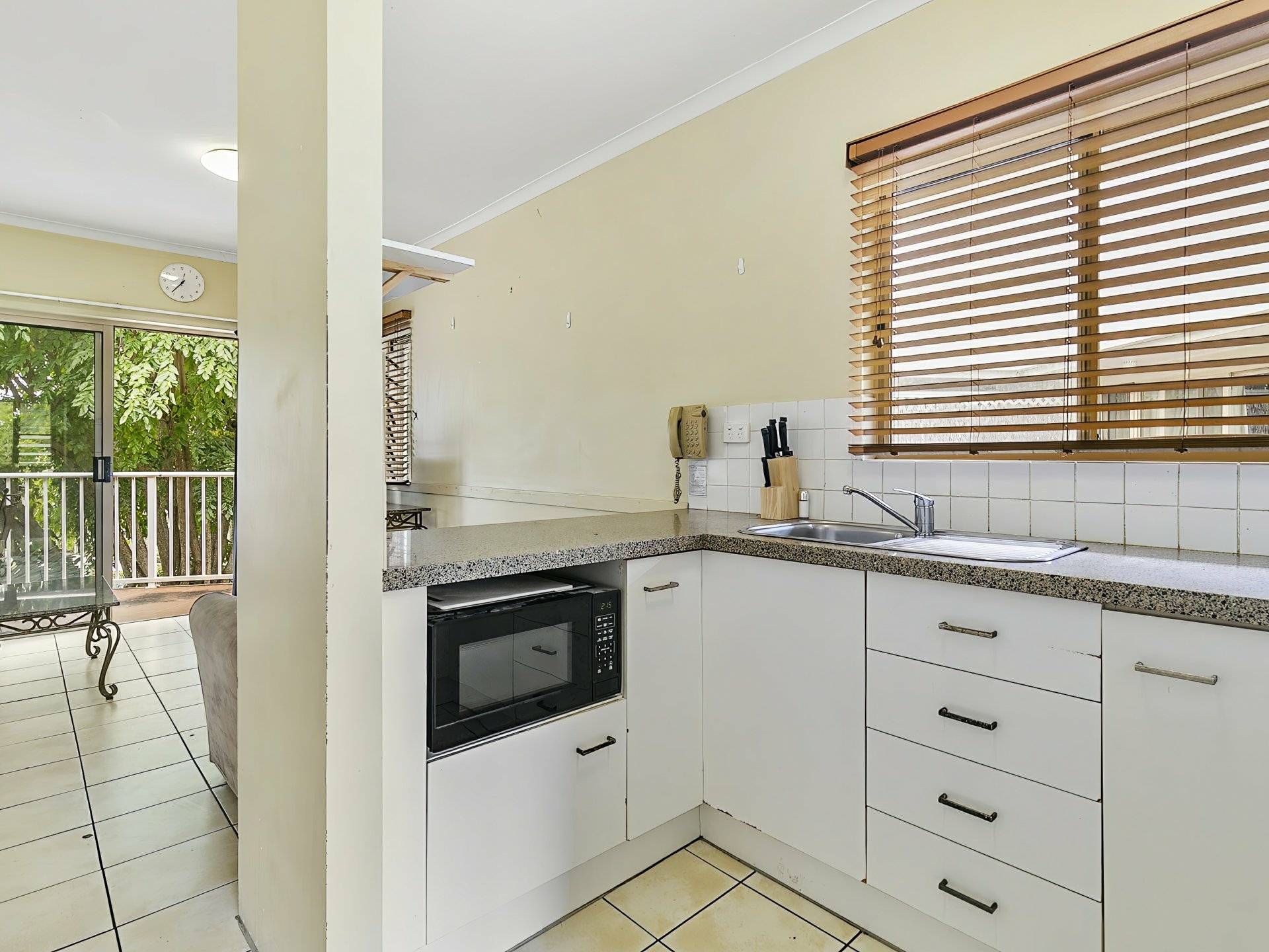 31/129-135 Oleander Street, HOLLOWAYS BEACH
