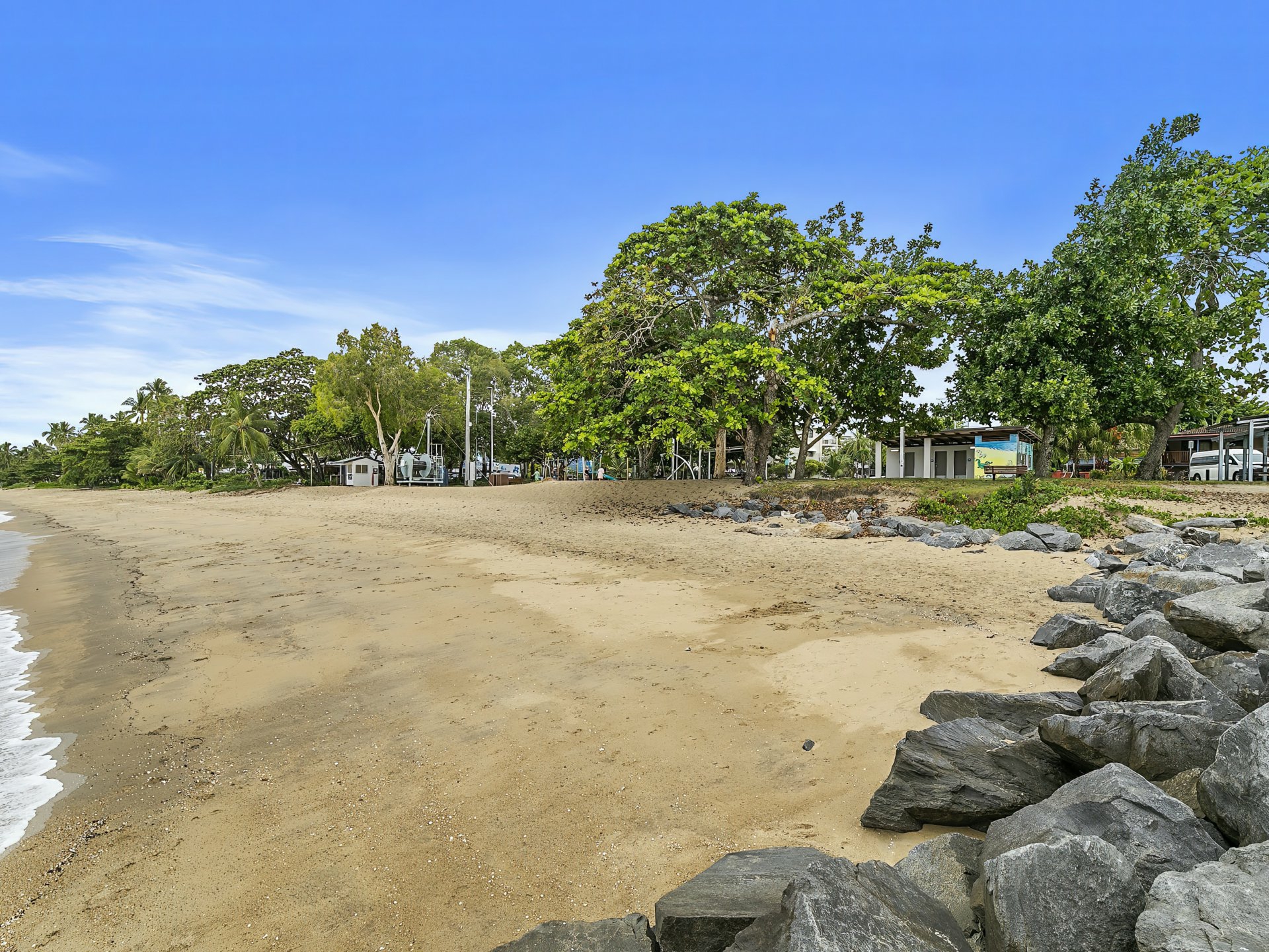 31/129-135 Oleander Street, HOLLOWAYS BEACH