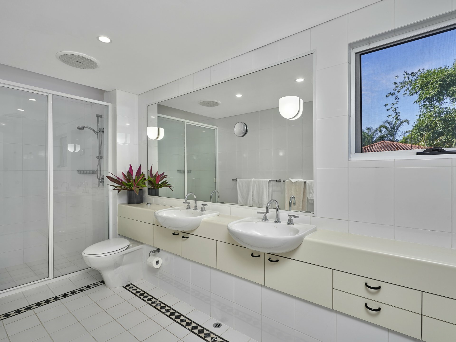 18 Cascade Avenue, KEWARRA BEACH