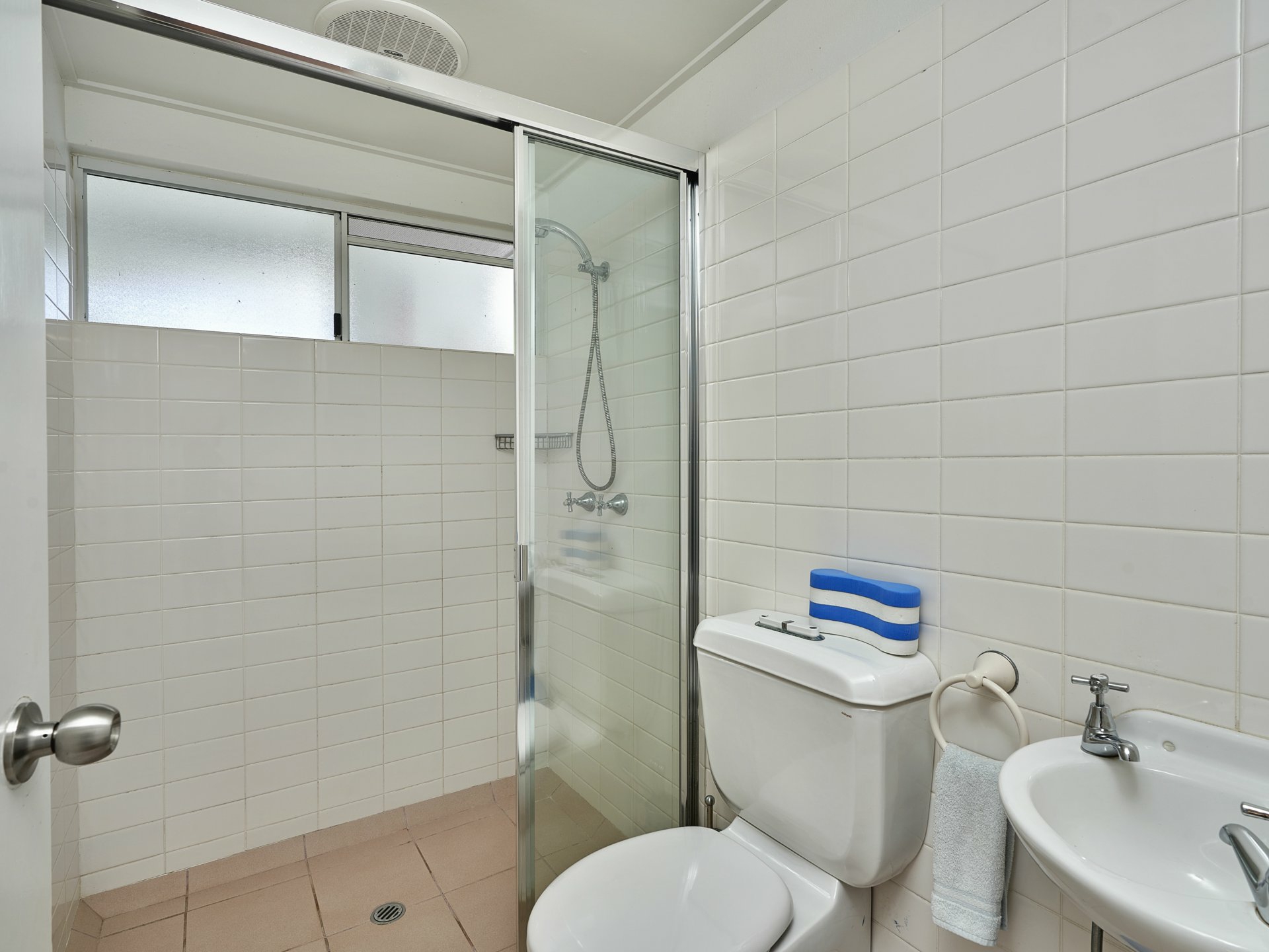 18 Cascade Avenue, KEWARRA BEACH