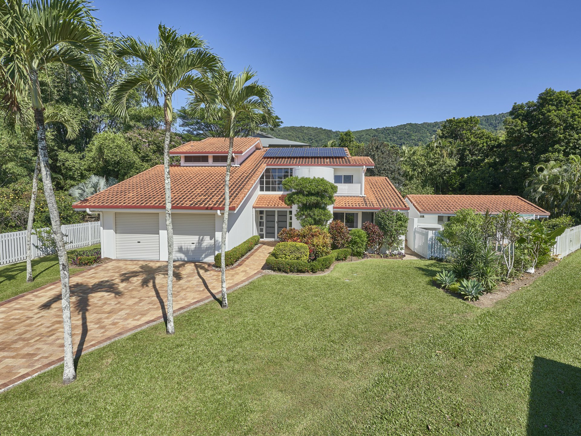 18 Cascade Avenue, KEWARRA BEACH