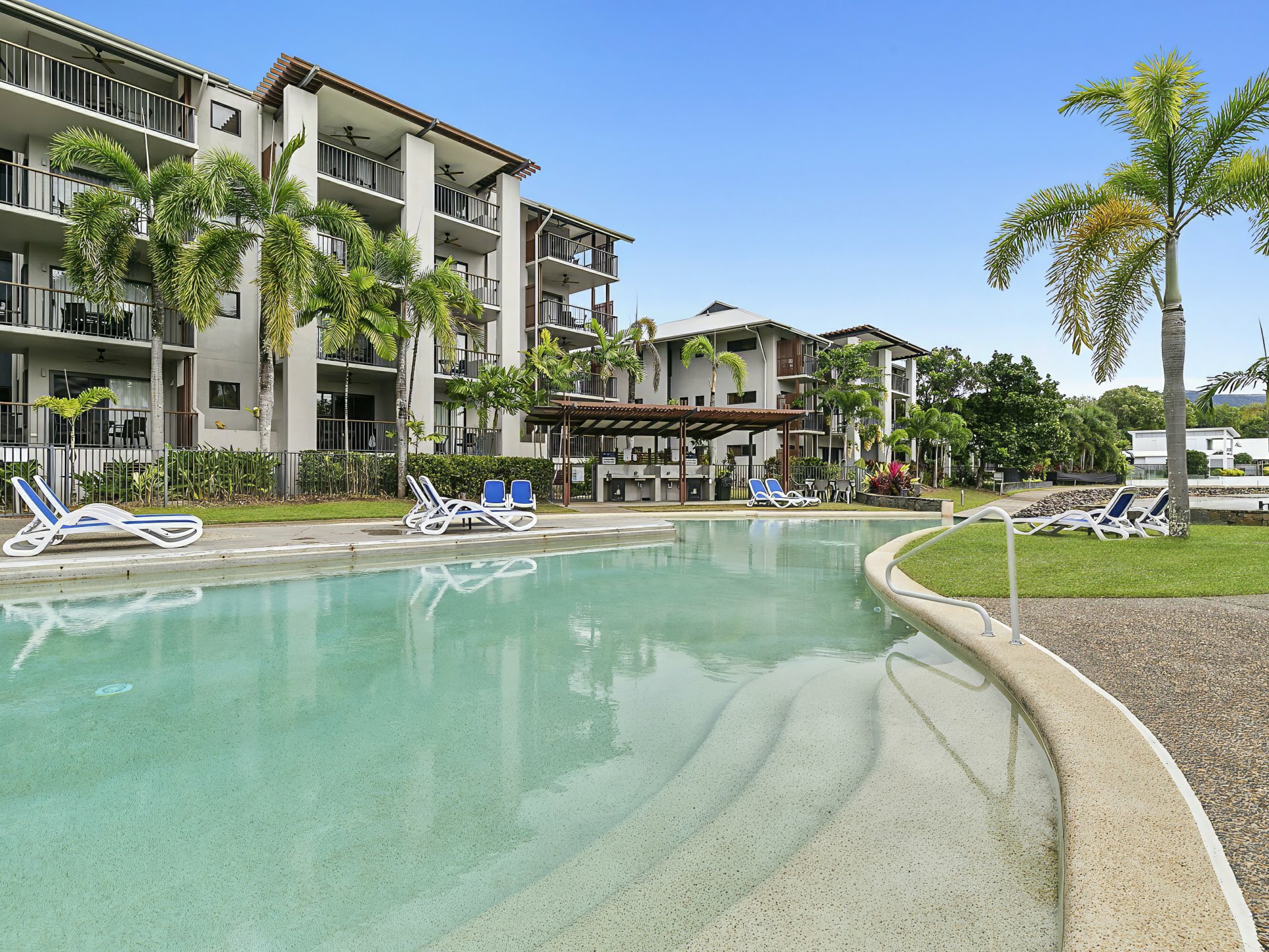 1434/2-8 Blue Water Lane, TRINITY BEACH