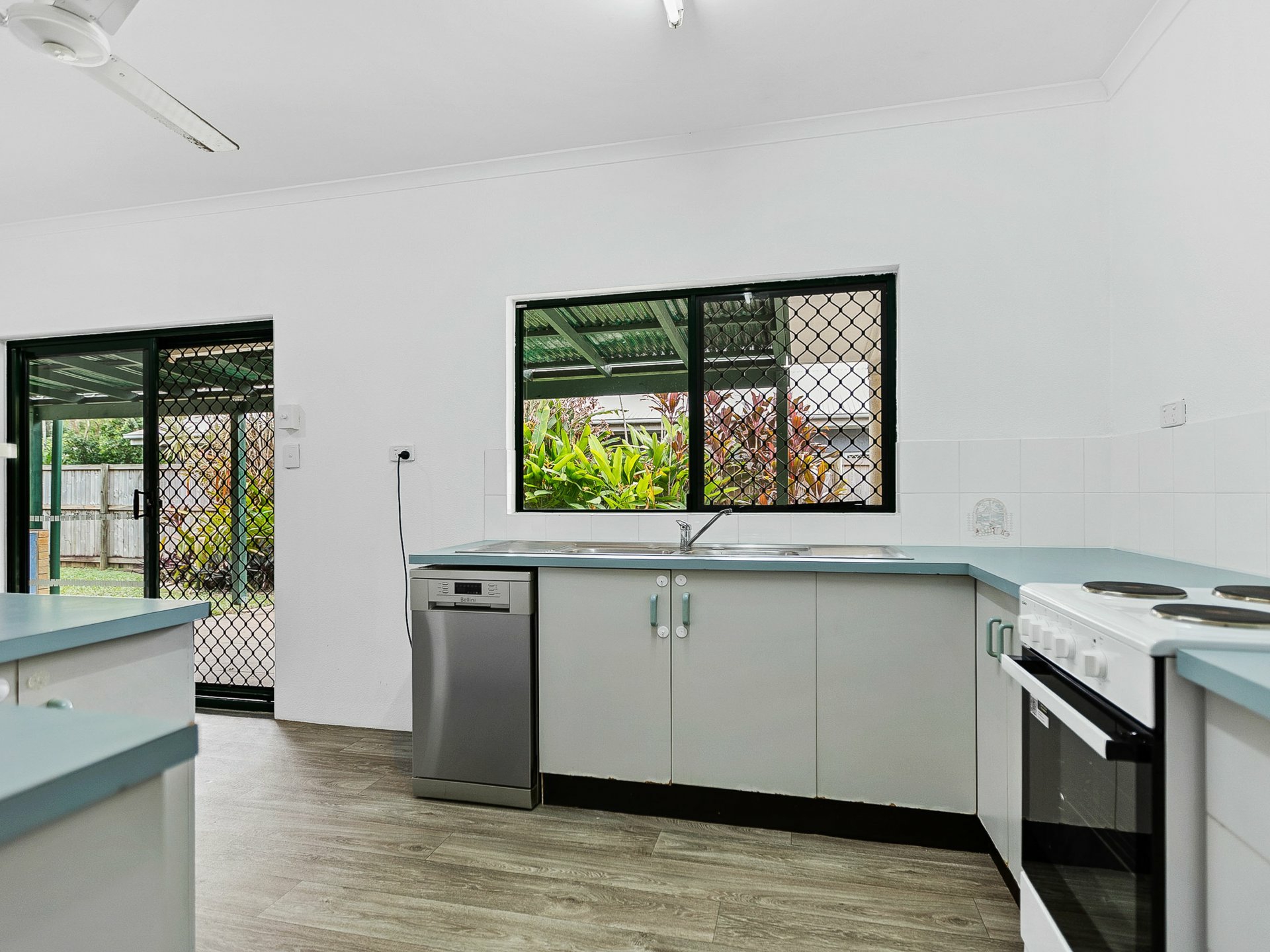 29 Saddle Mountain Road, SMITHFIELD