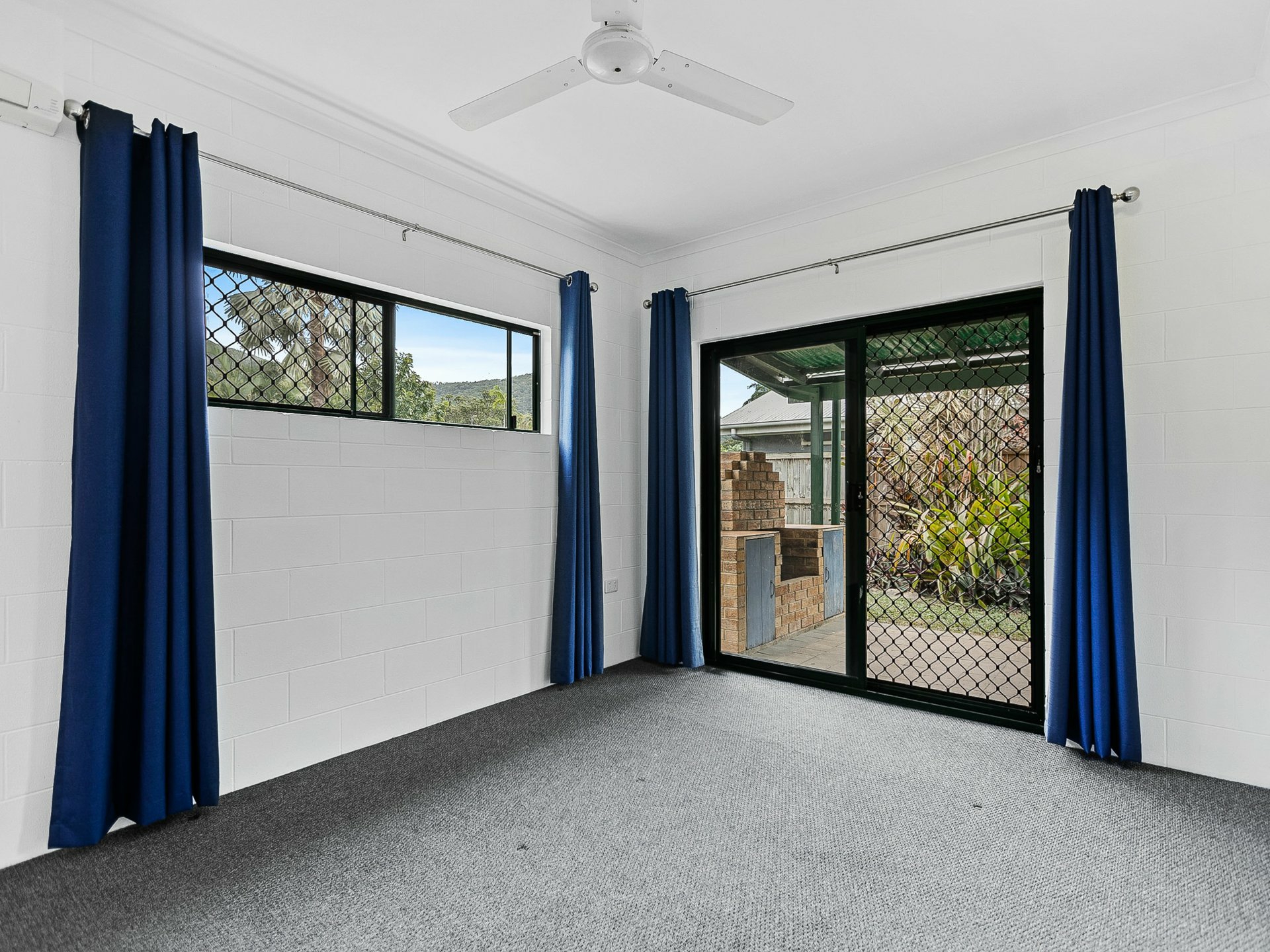 29 Saddle Mountain Road, SMITHFIELD