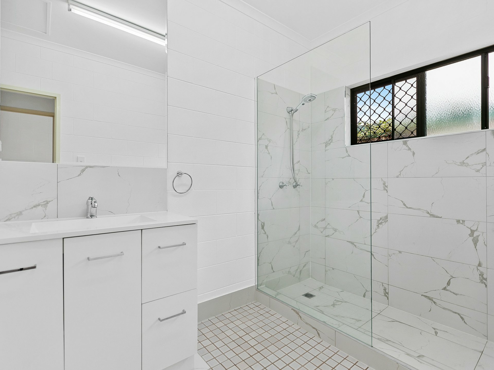 29 Saddle Mountain Road, SMITHFIELD