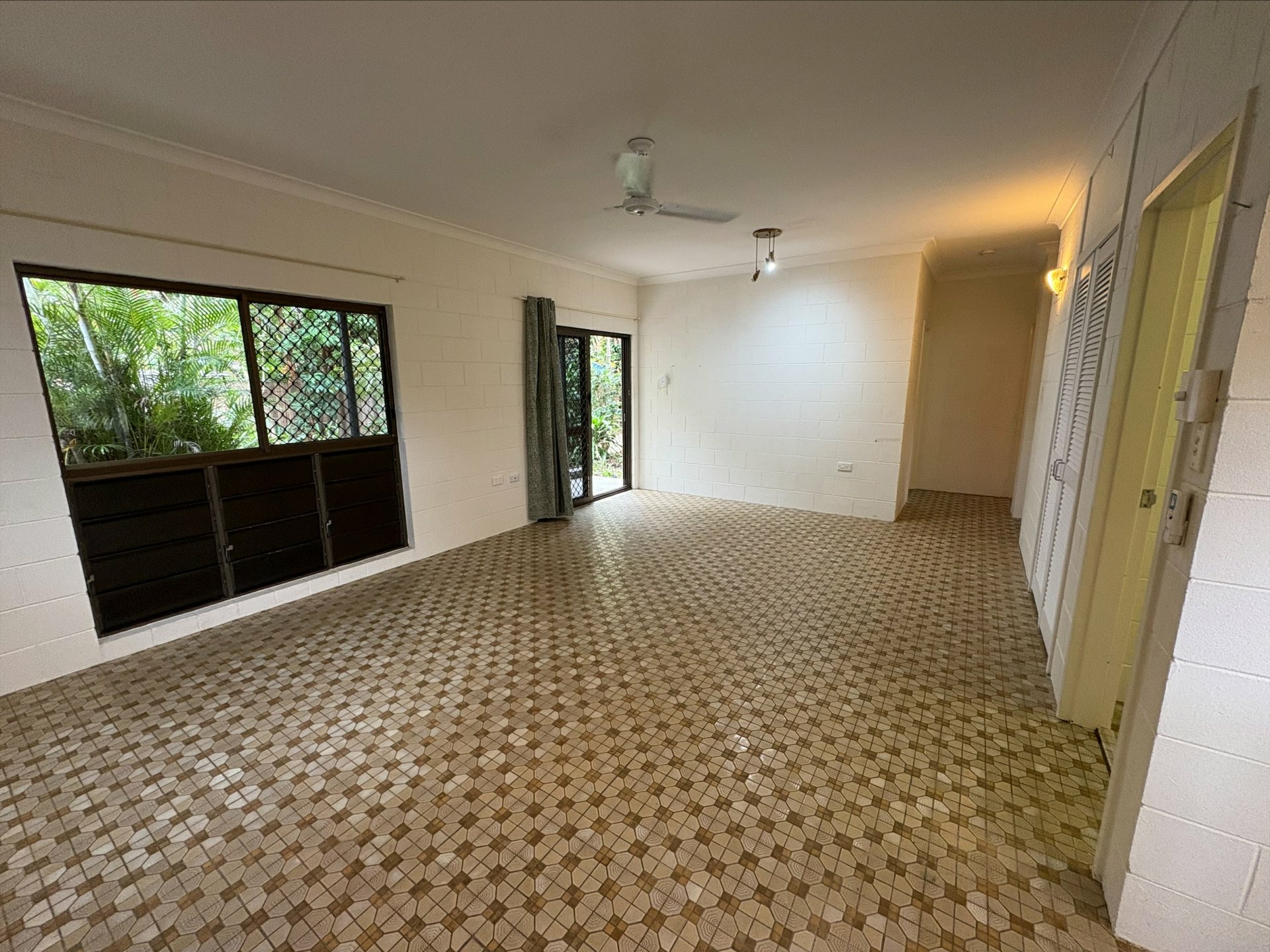 2/14 Boden Street, YORKEYS KNOB