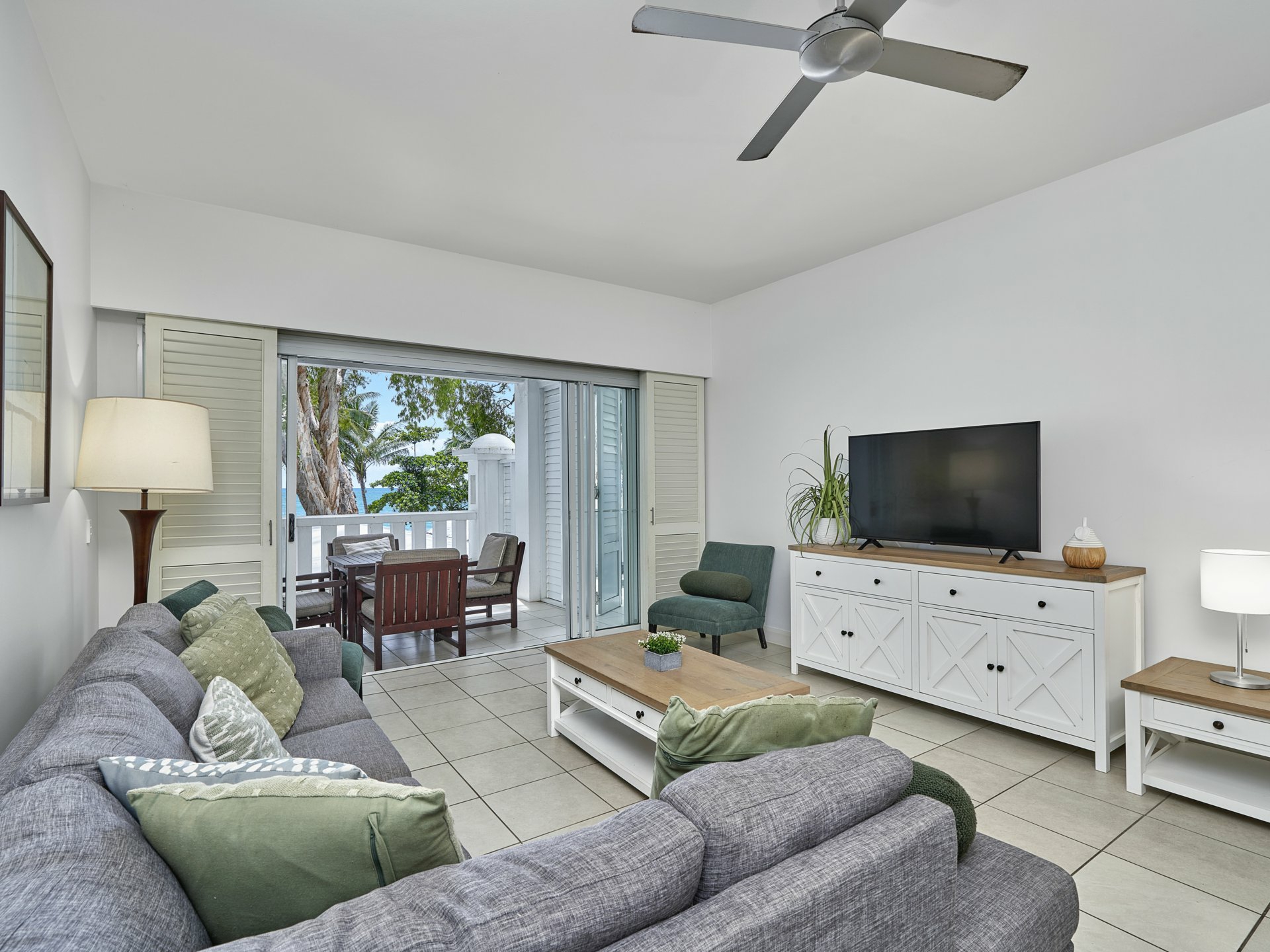 1221-1222/123-127 Williams Esplanade — photo 5 of 27