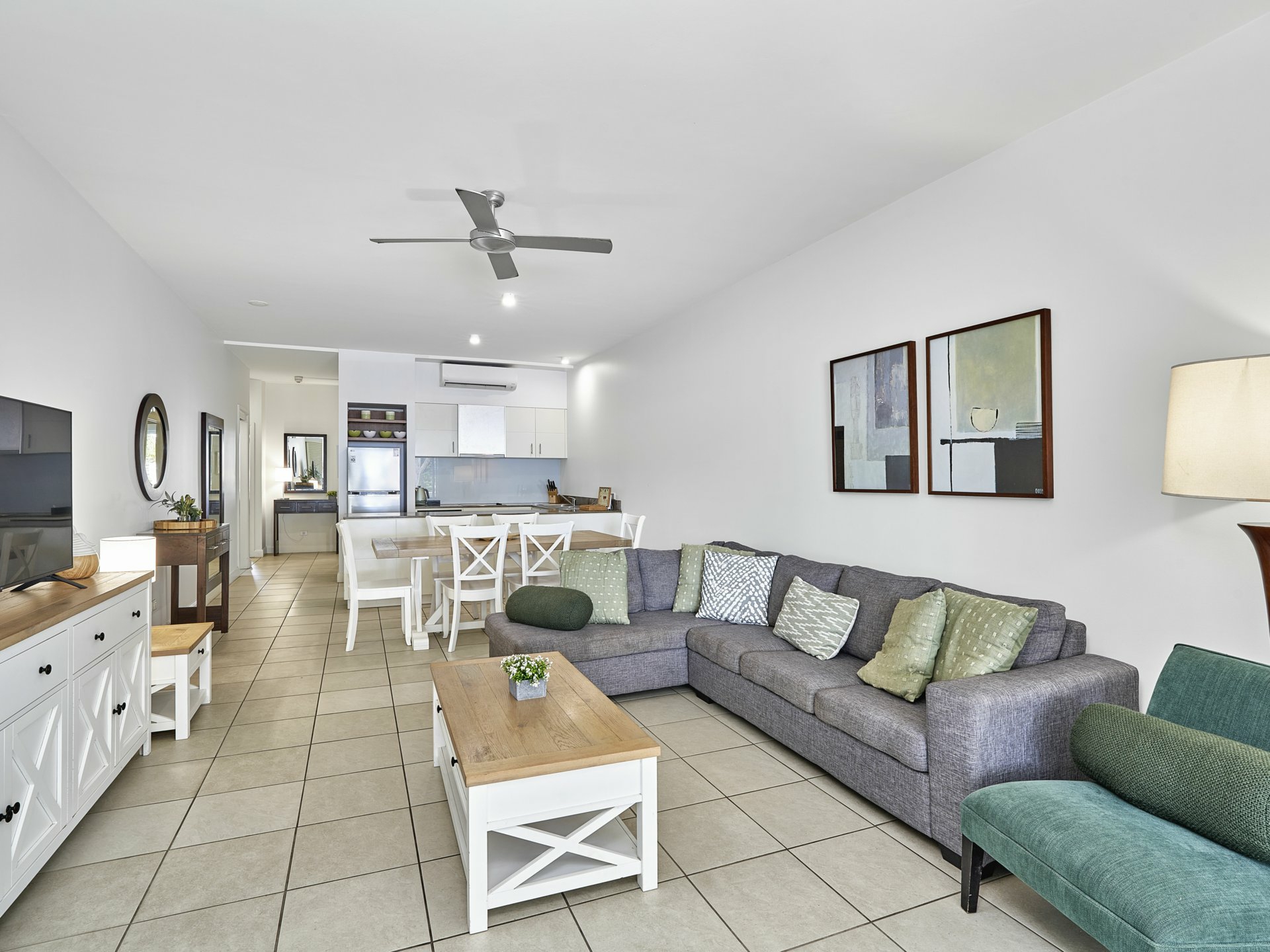 1221-1222/123-127 Williams Esplanade — photo 6 of 27