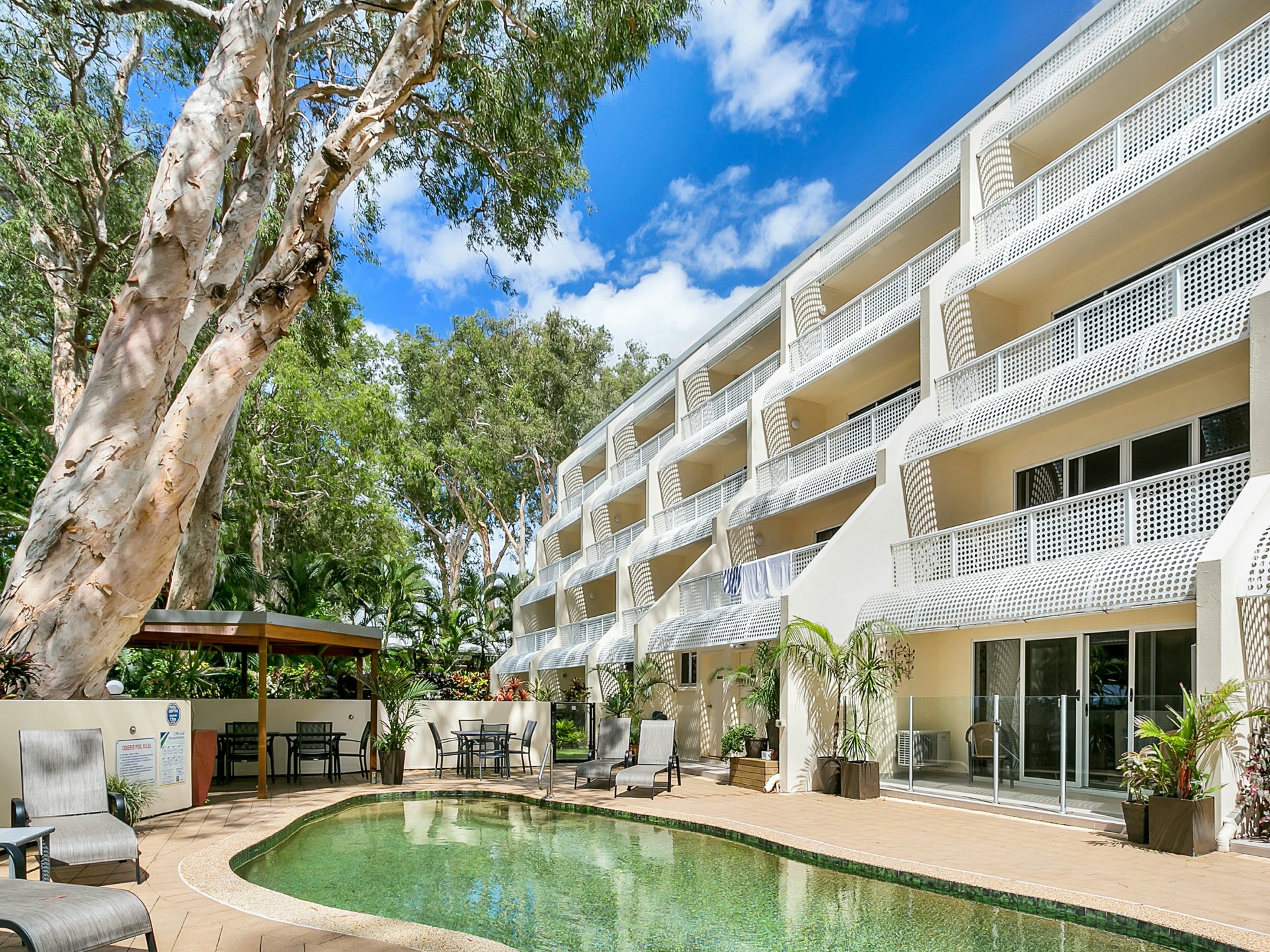 21/131-133 Williams Esplanade — photo 10 of 17
