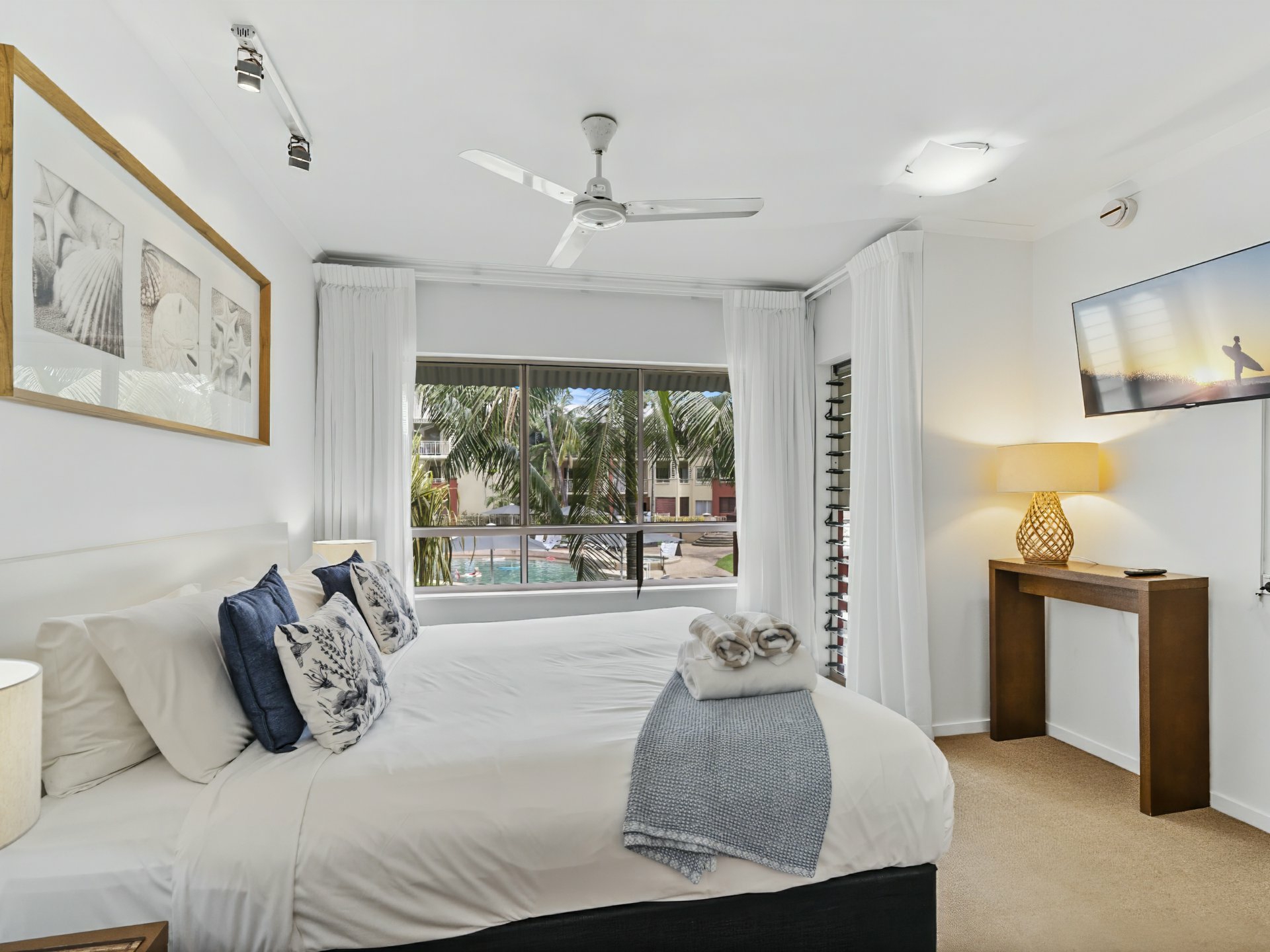 222/49-63 Williams Esplanade — photo from LJ Hooker Cairns Beaches