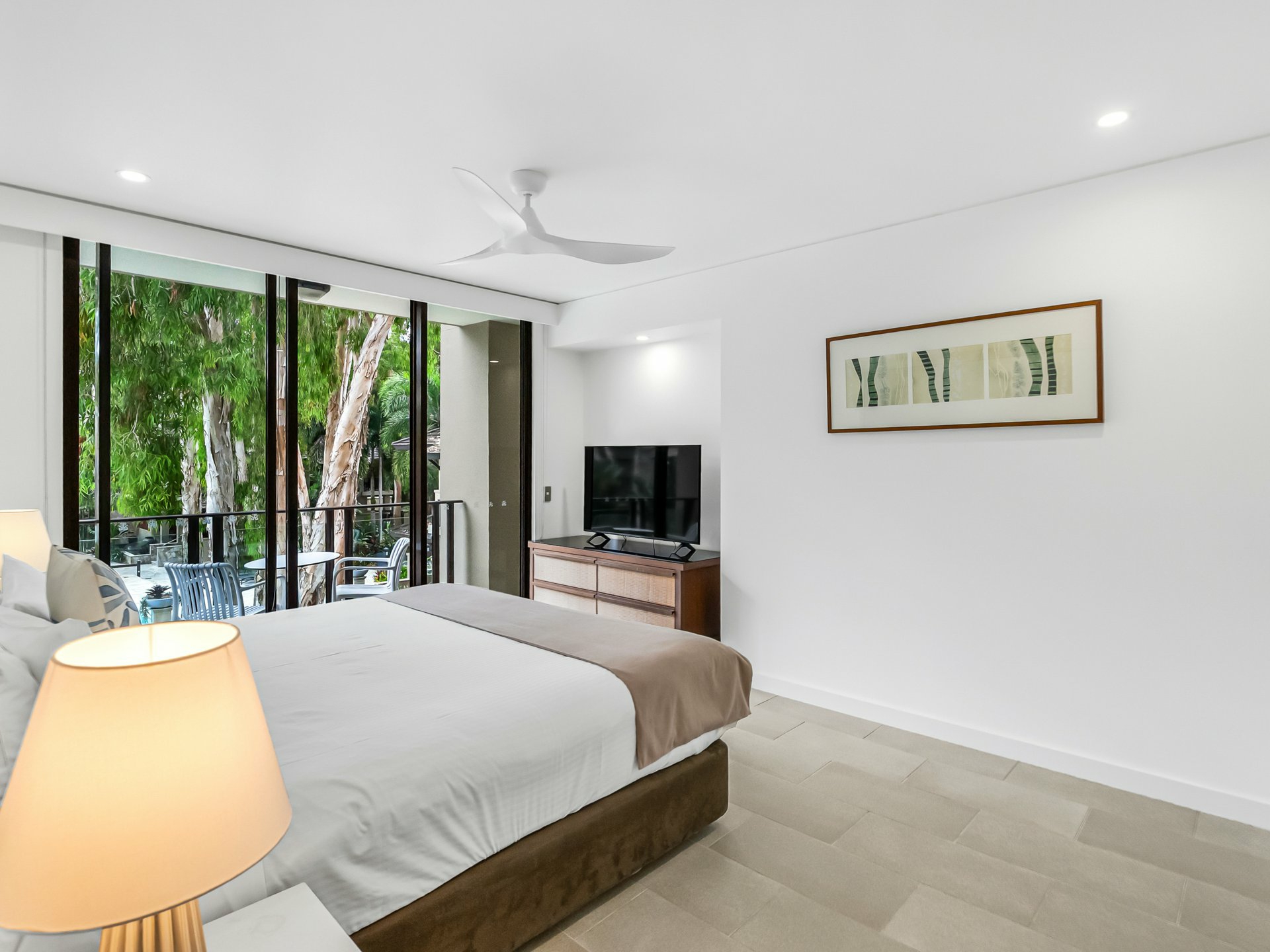 212-213/5 Triton Street — photo 5 of 30