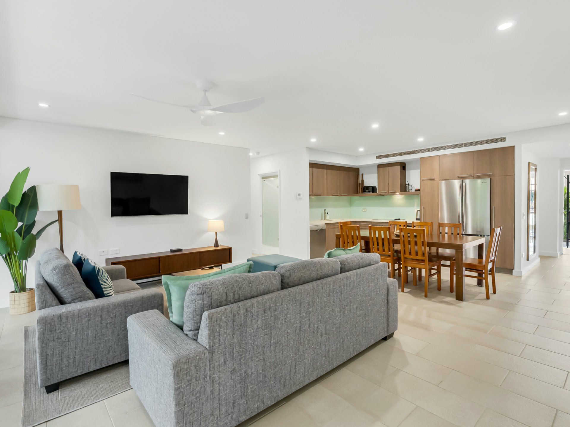 212-213/5 Triton Street — photo 14 of 30