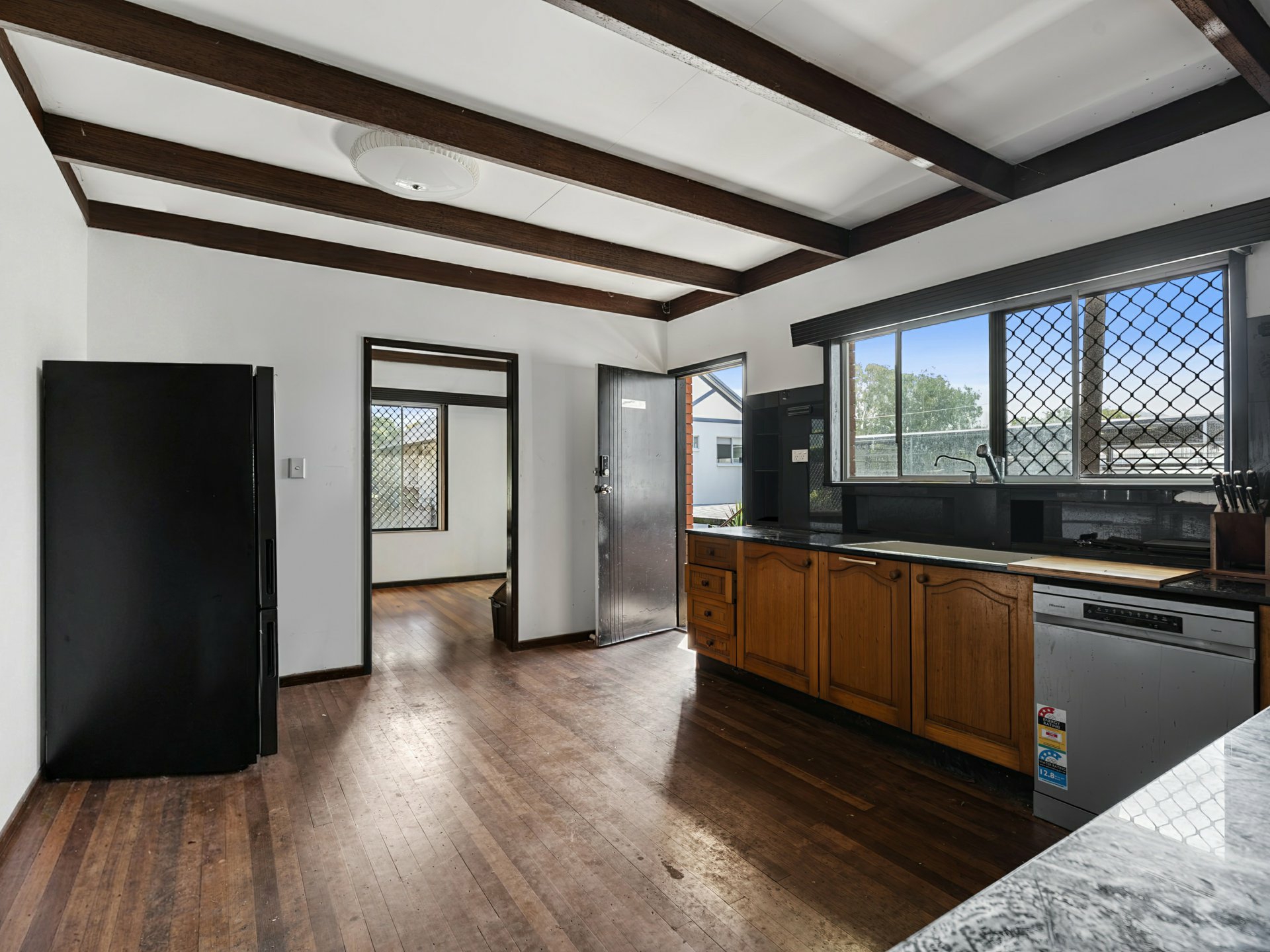 10 Mayers Street — photo 4 of 25