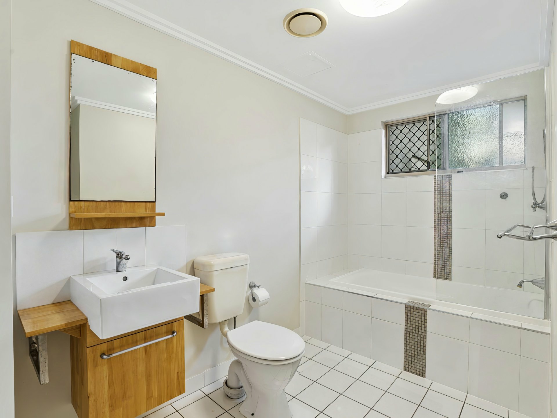 1601/40-42 Clifton Road — photo 13 of 27