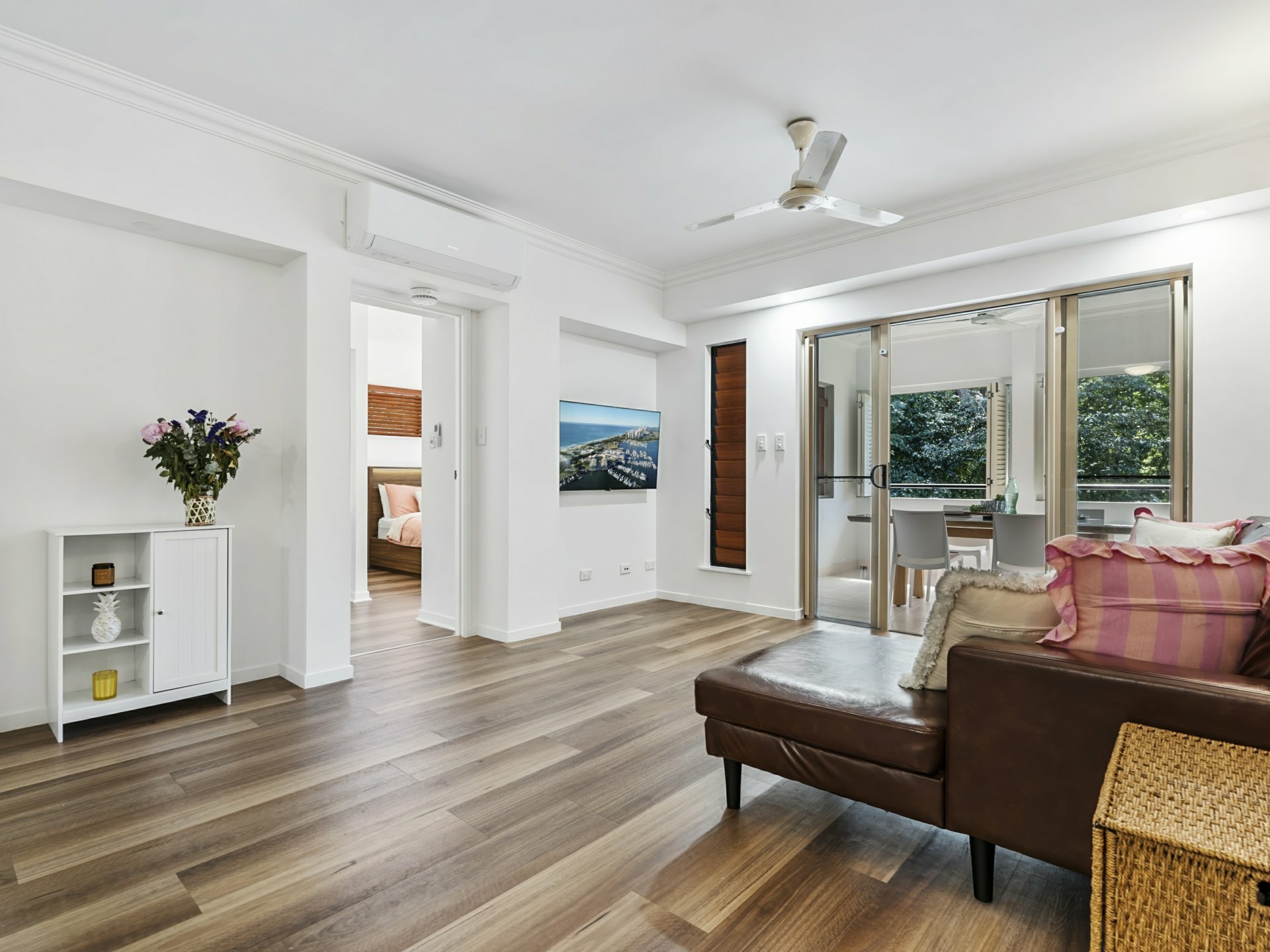 1507/44-62 Clifton Road — photo from LJ Hooker Cairns Beaches