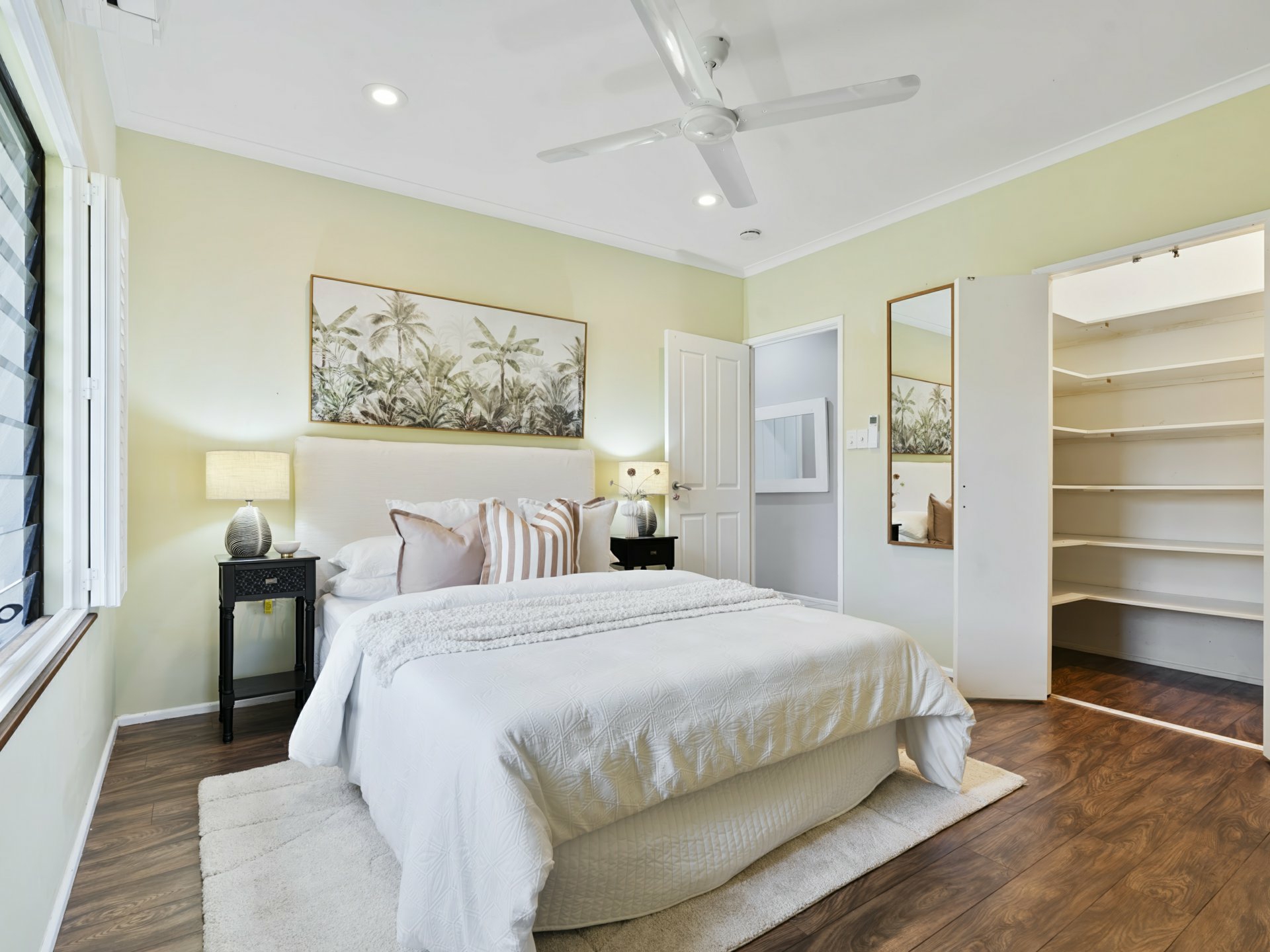 17 Strombus Avenue — photo 6 of 30
