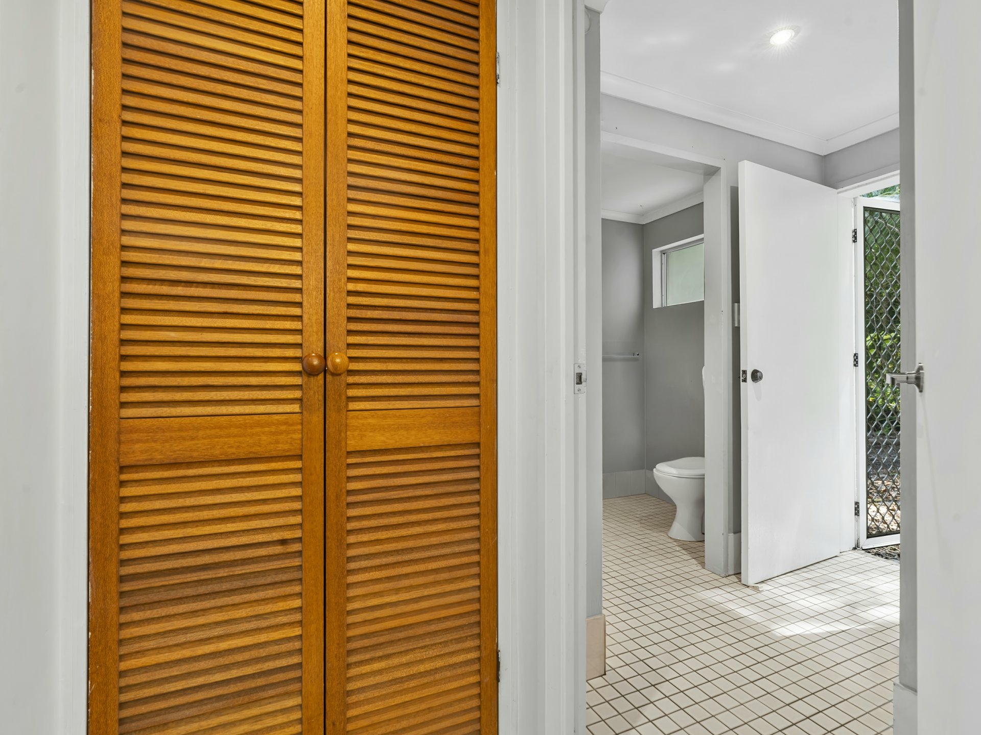 10/16-20 Rutherford Street — photo 15 of 17