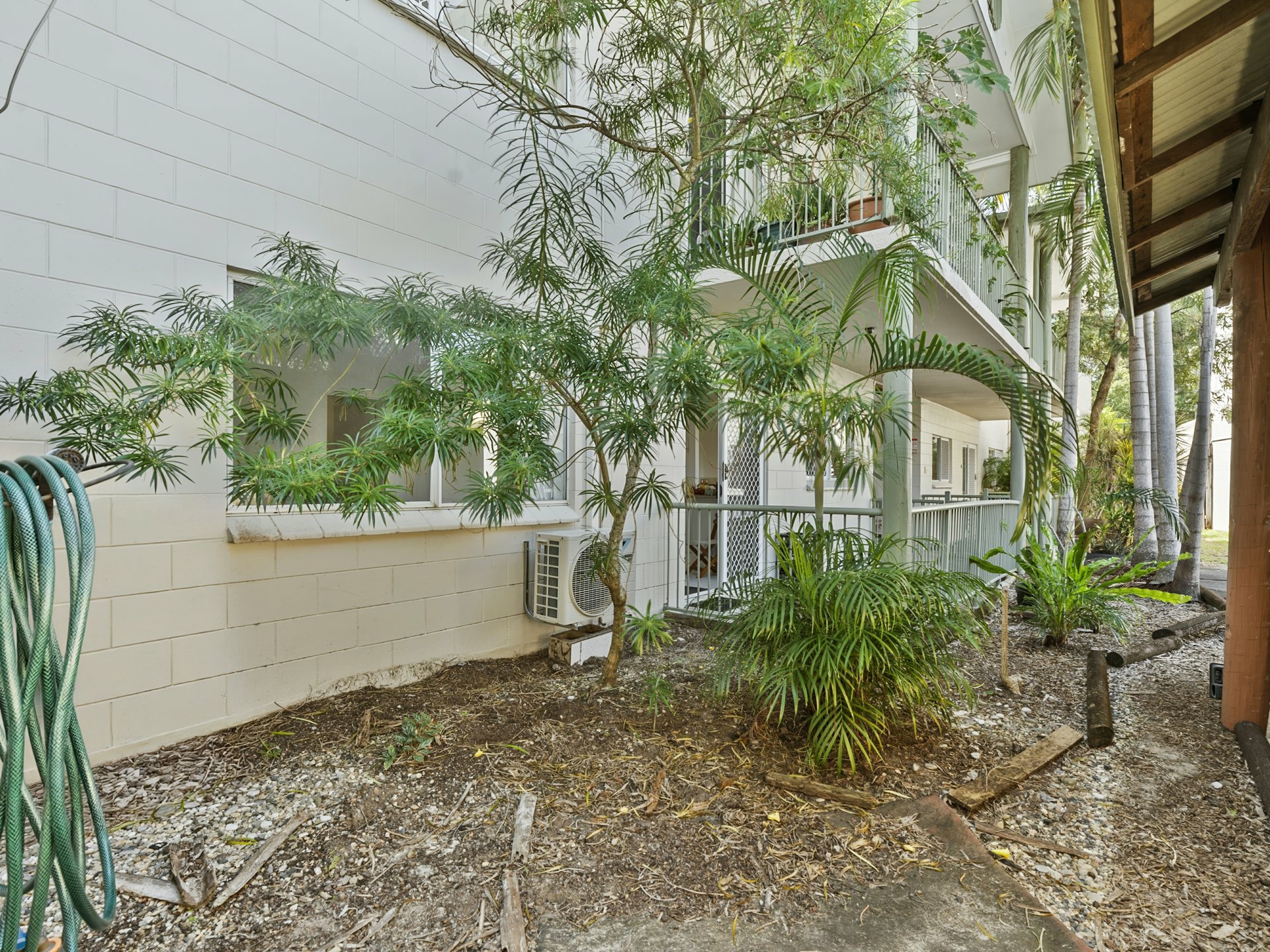 10/16-20 Rutherford Street — photo 17 of 17