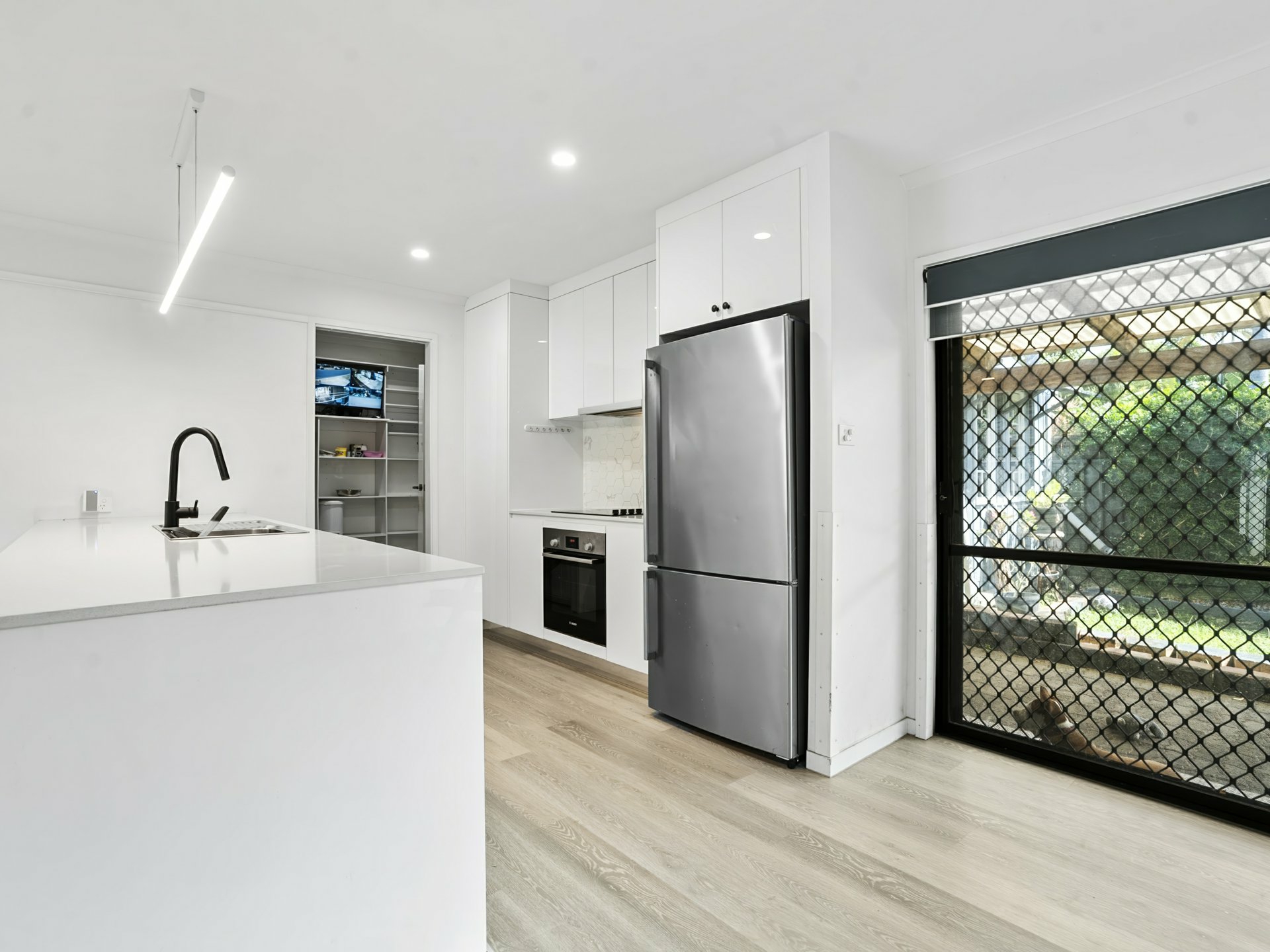 1 Saffron Close — photo 6 of 30